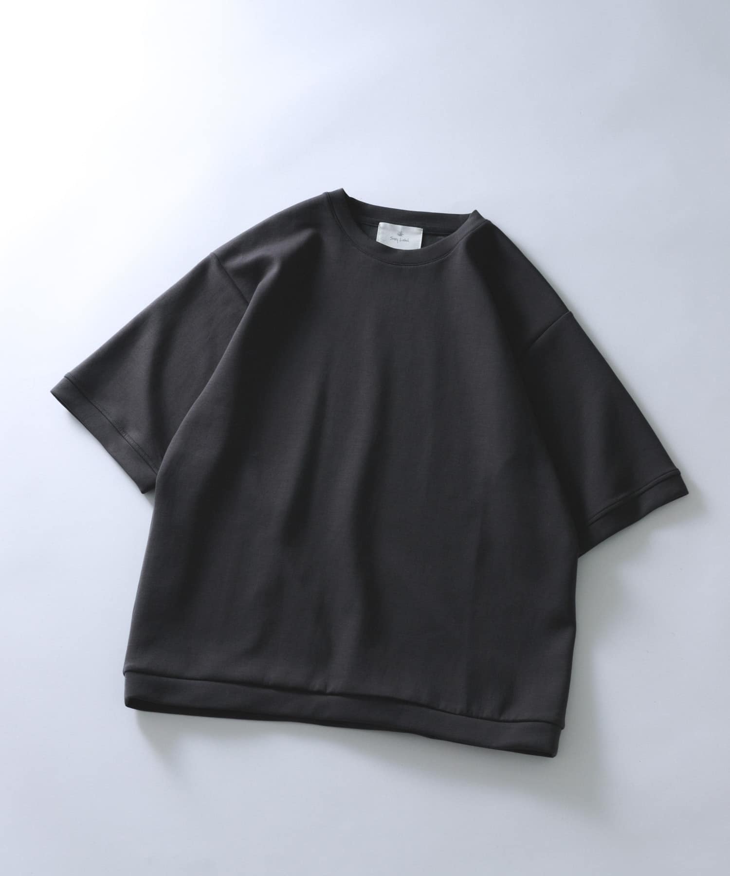 シルキーダンボールニットTシャツ