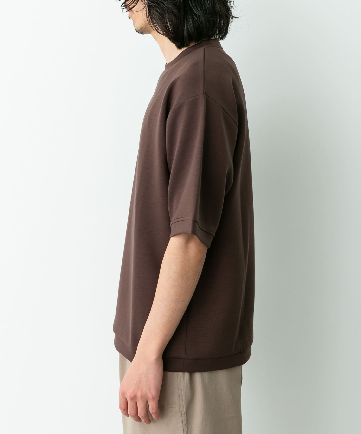 身長：180cm 体重：60kg サイズ：L