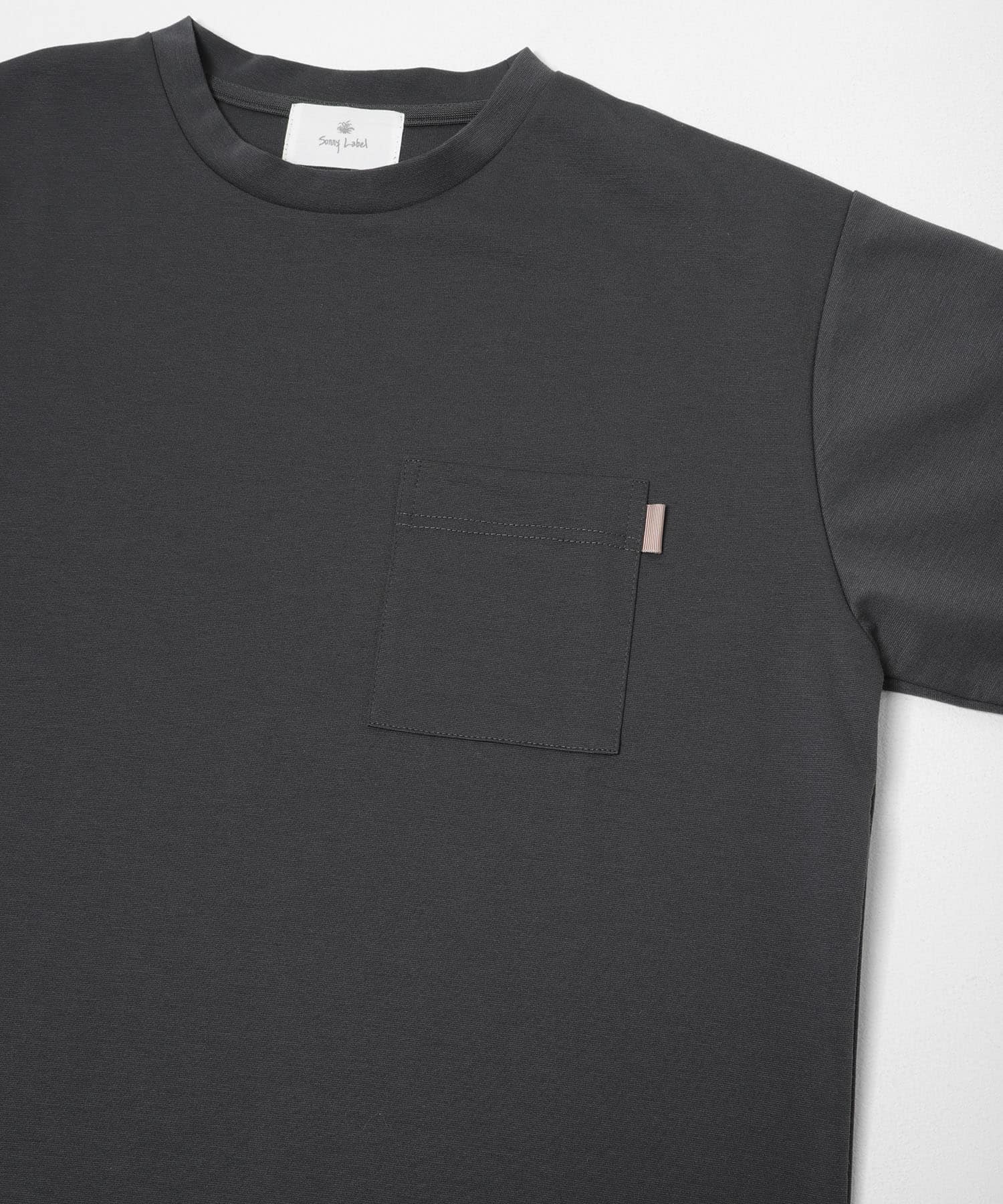ポンチポケット付ショートスリーブTシャツ チャコール M