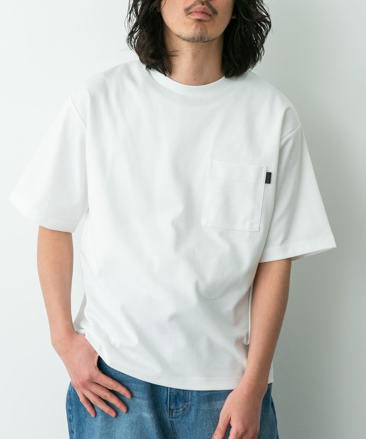 身長：180cm 体重：60kg サイズ：L