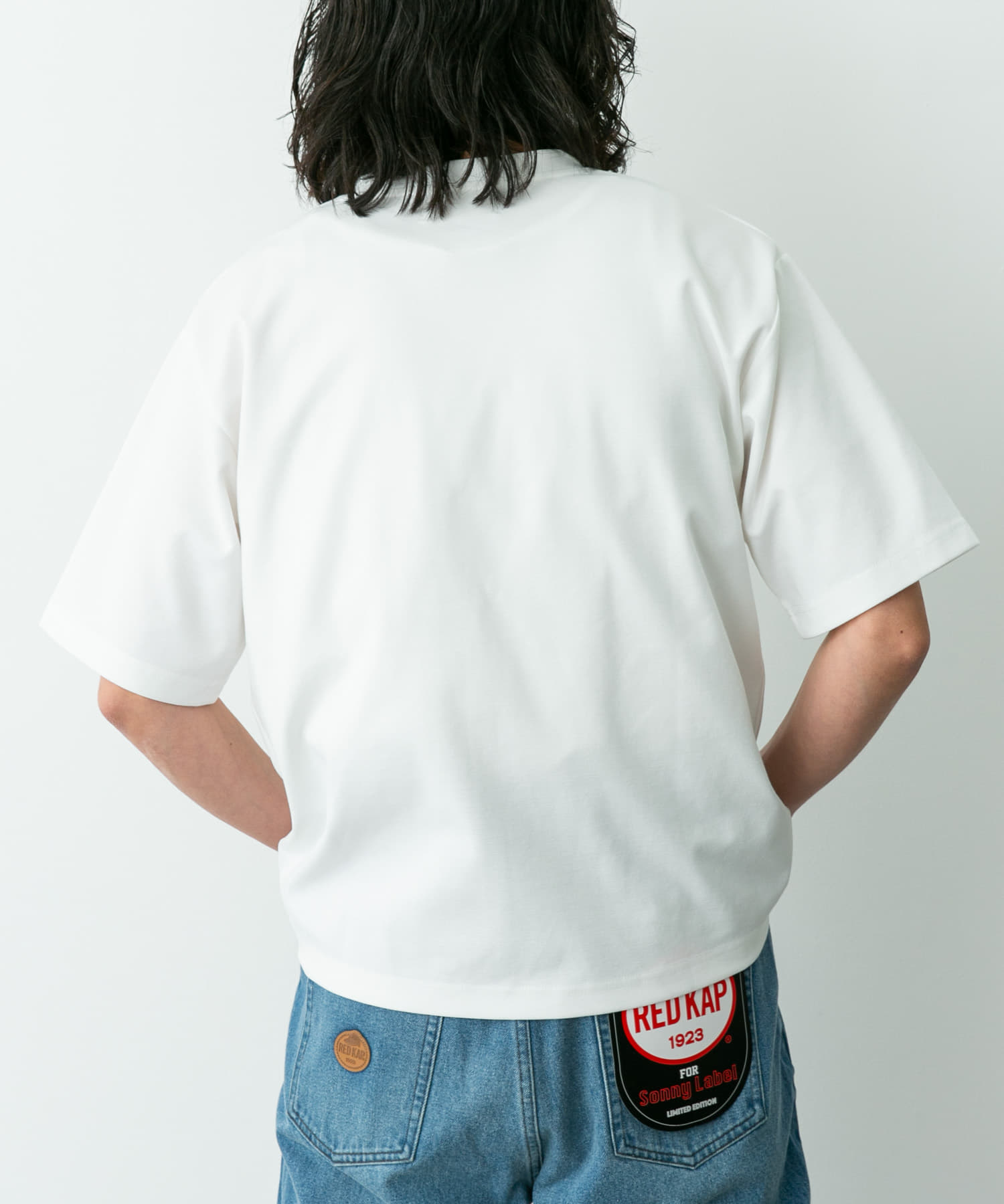 身長：180cm 体重：60kg サイズ：L