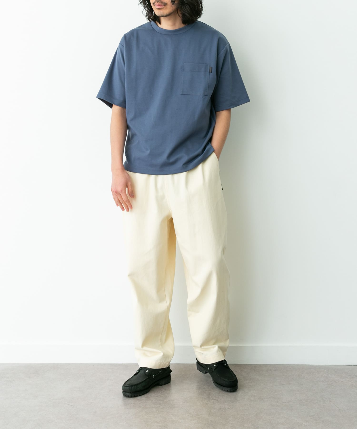 身長：180cm 体重：60kg サイズ：L