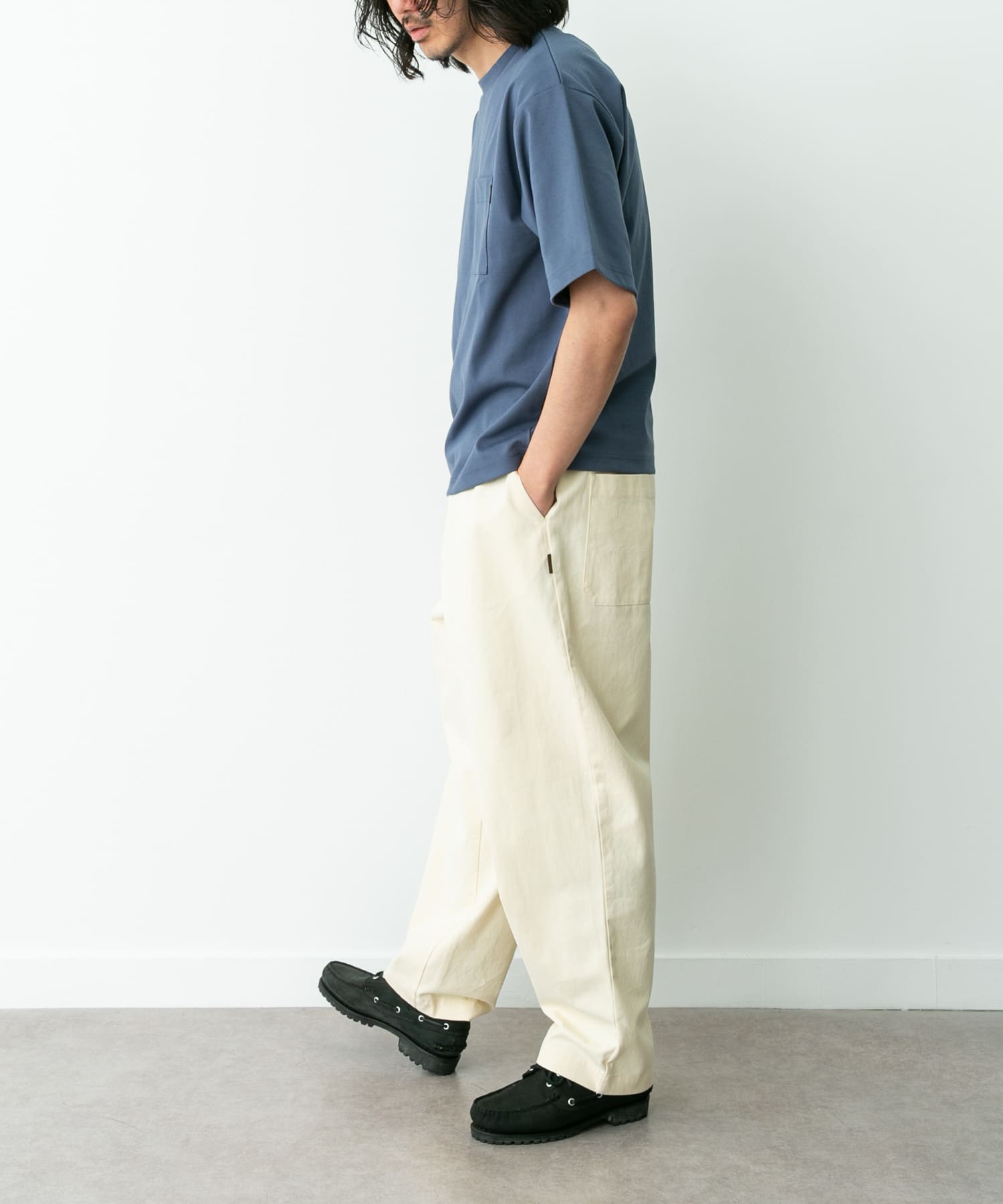 身長：180cm 体重：60kg サイズ：L