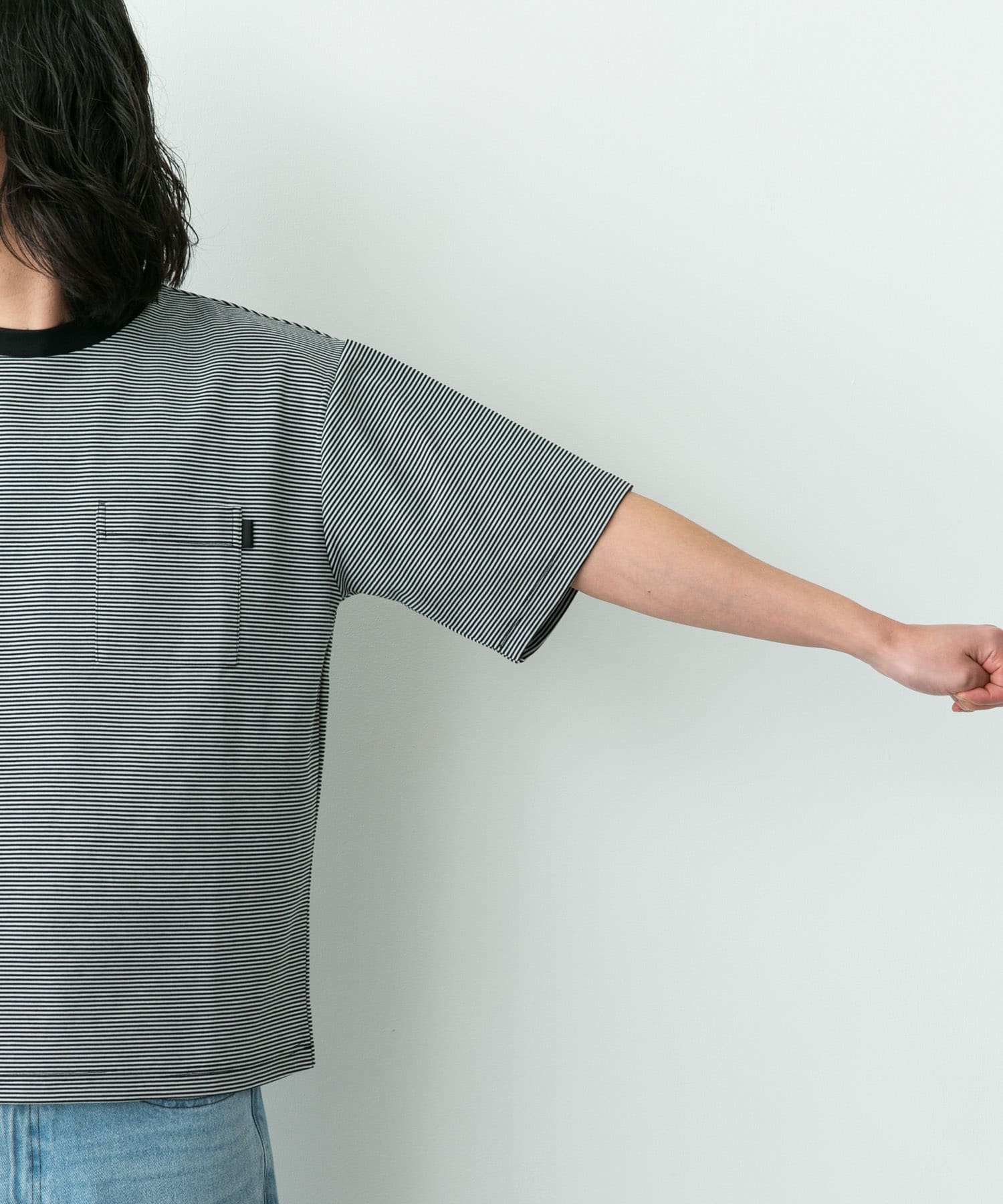 身長：180cm 体重：60kg サイズ：L