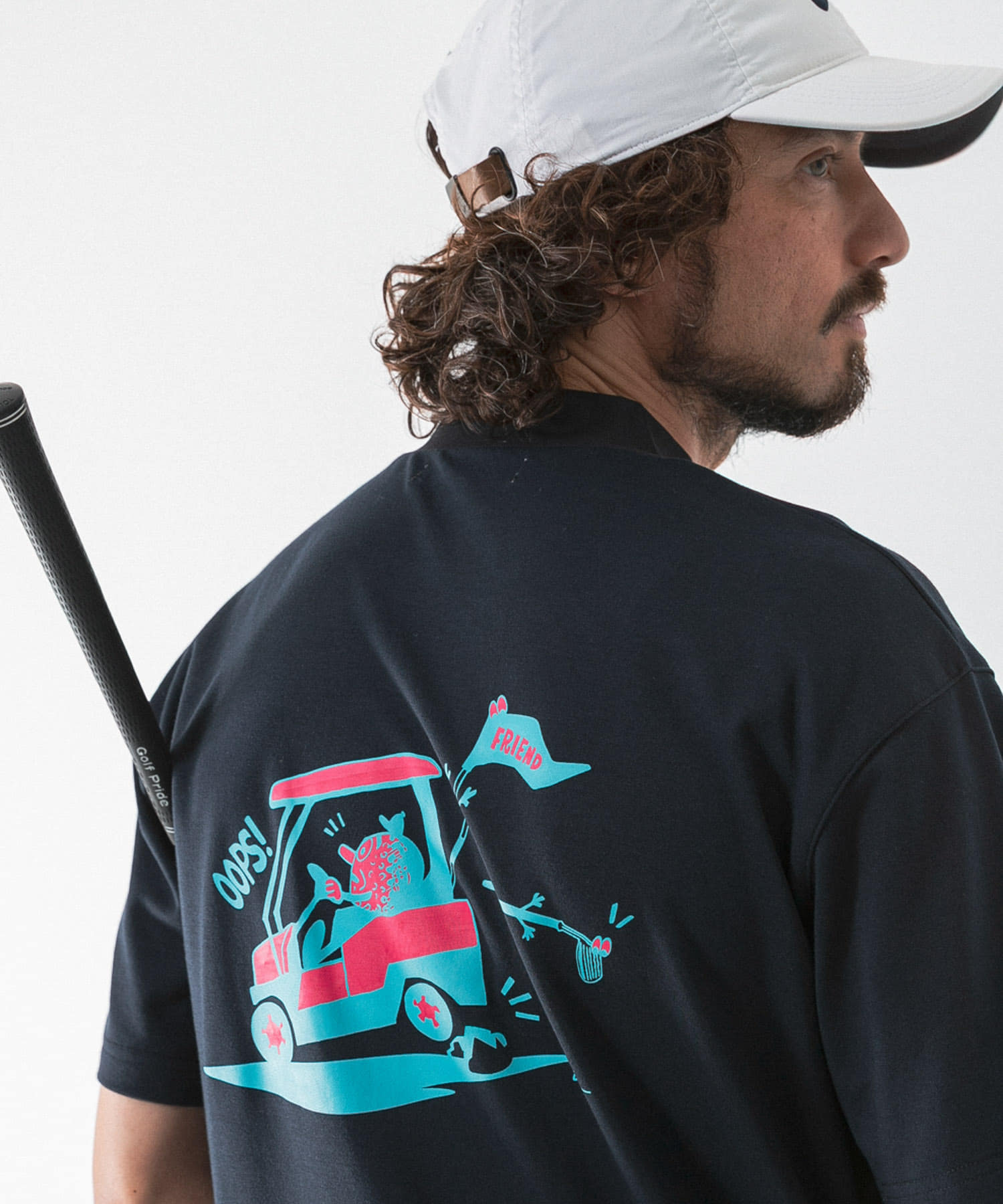 OOPS×RYUAMBE　コラボモックネックTシャツ