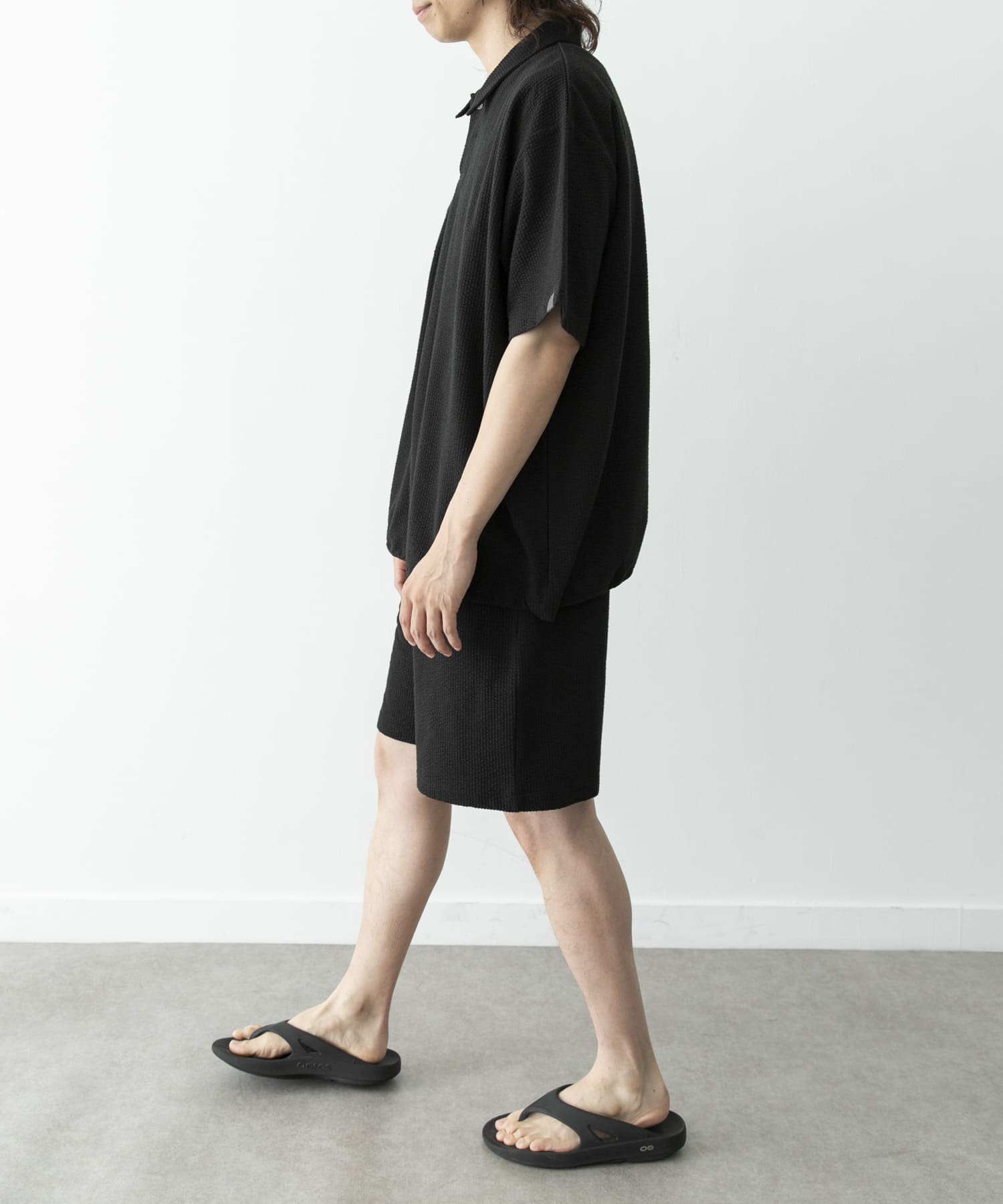 身長：179cm 体重：63kg サイズ：L