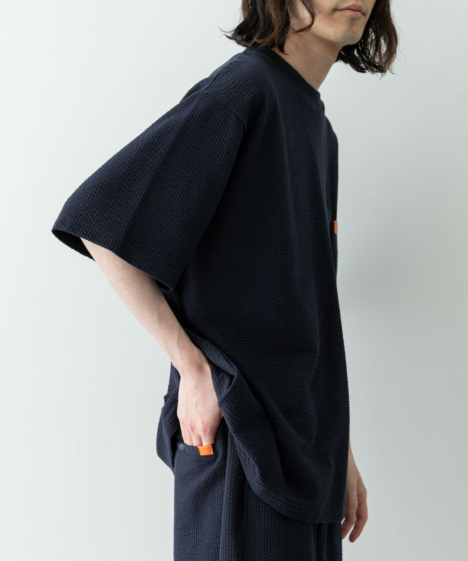 カットシアサッカーショートスリーブTシャツ(M ブラック): トップス