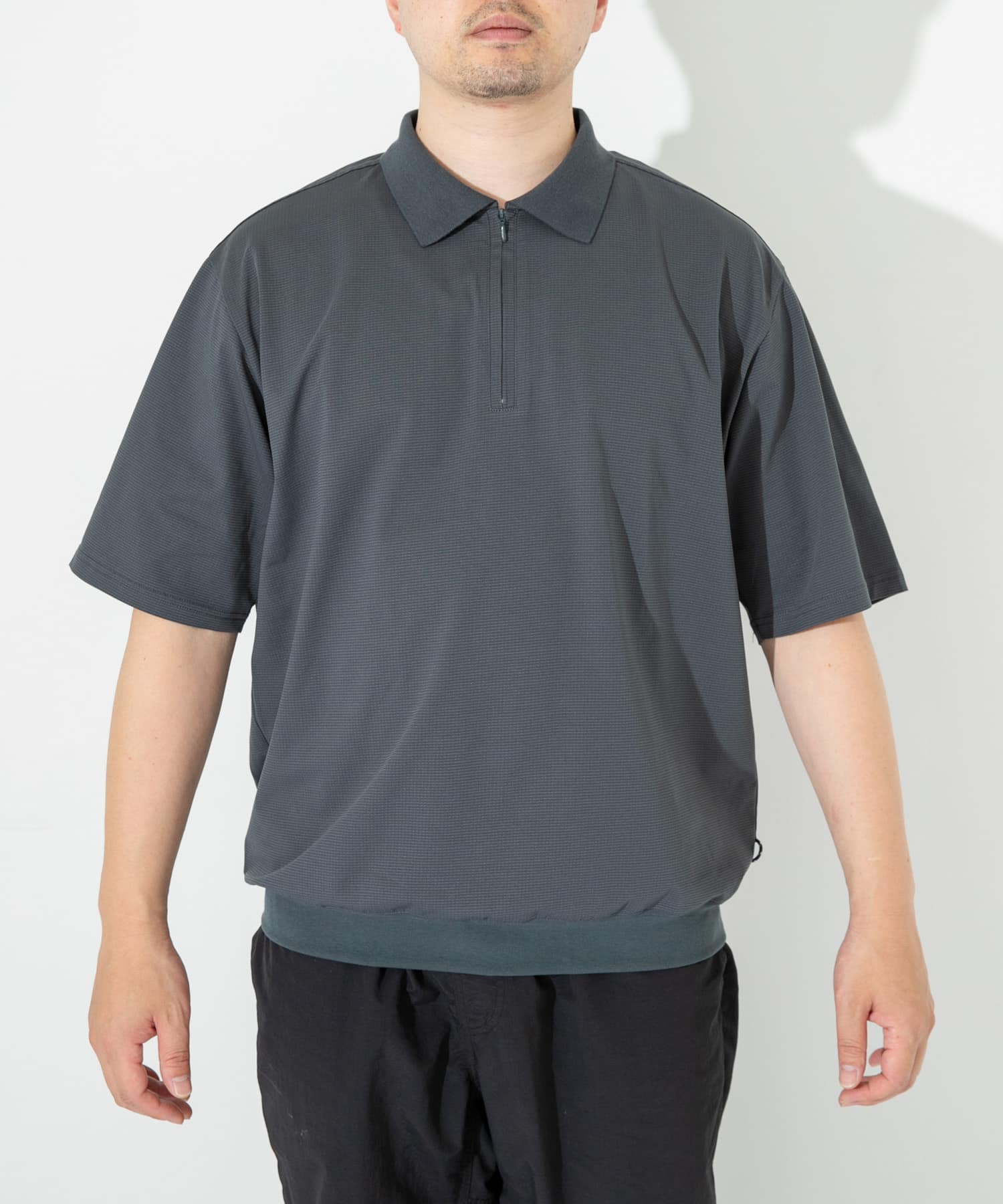 身長：180cm 体重 : 80kg サイズ：L