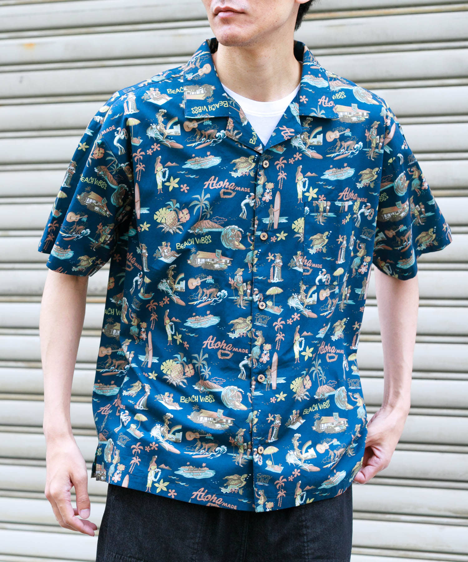 身長：185cm 体重：65kg サイズ：L