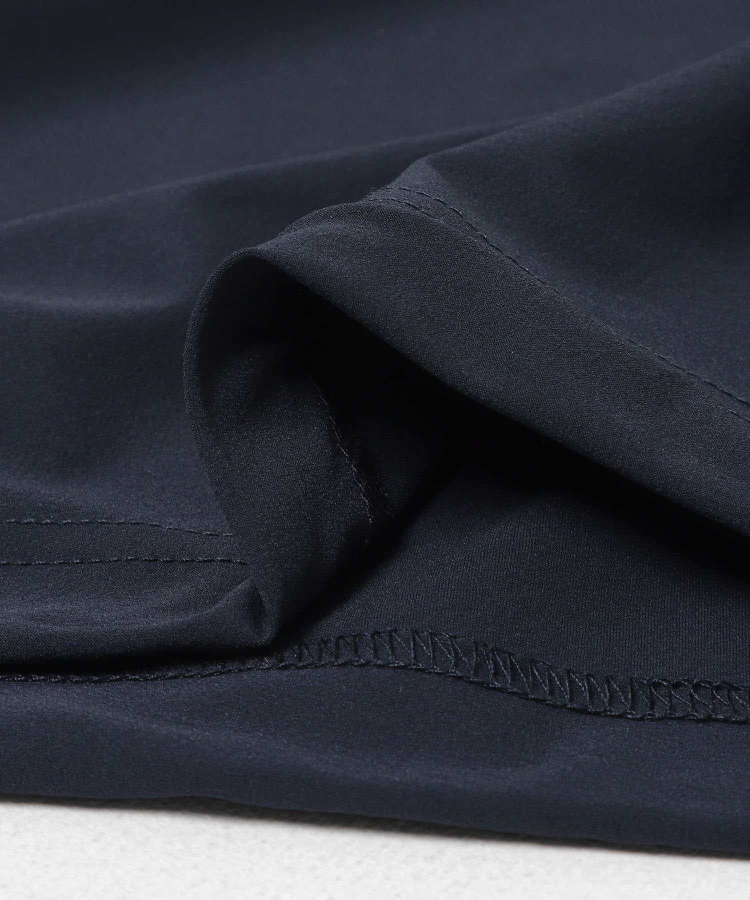 OOPS　接触冷感ロングスリーブTシャツ DARK NAVY M