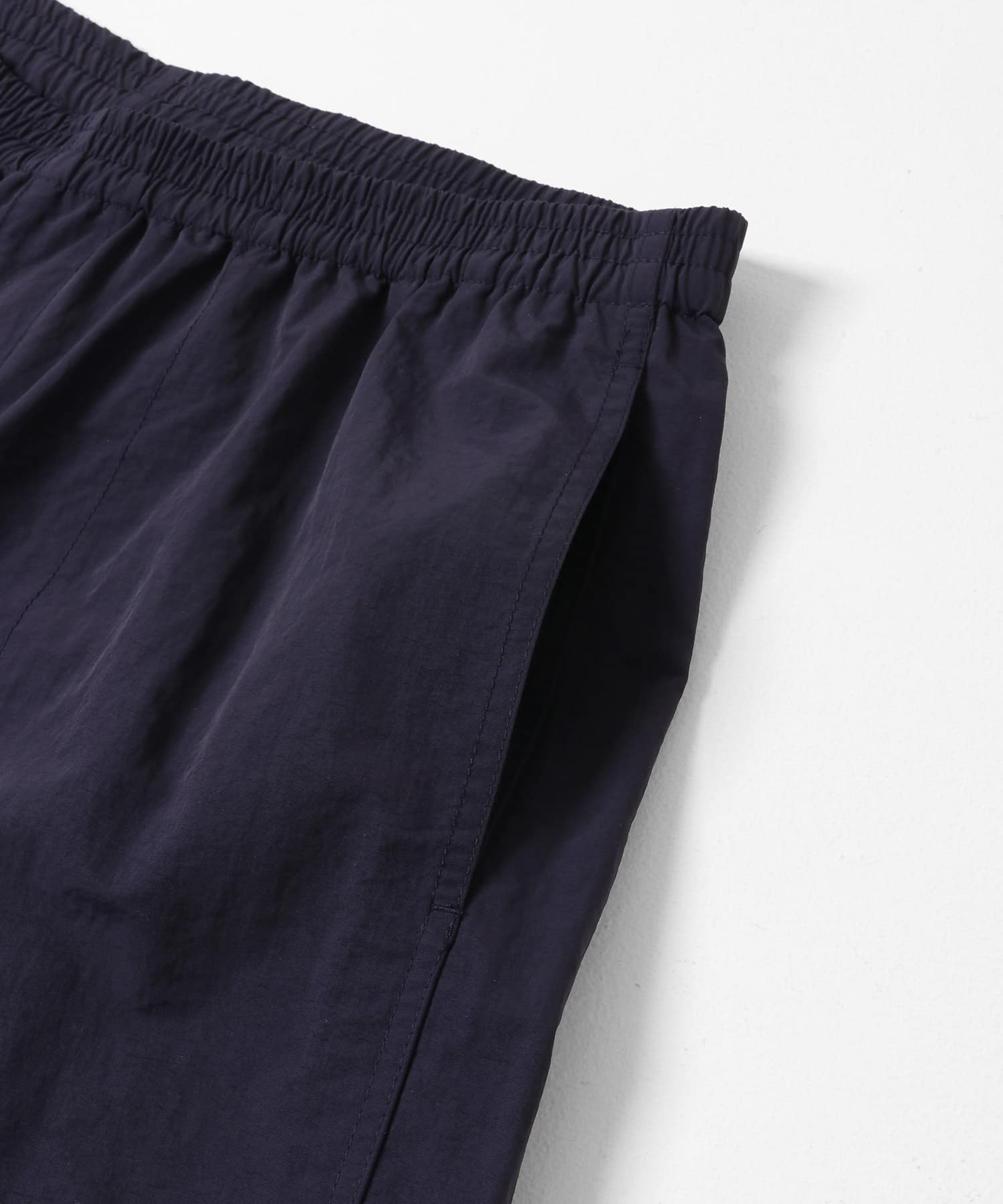 ナイロンイージーバギーショートパンツ ネイビー M