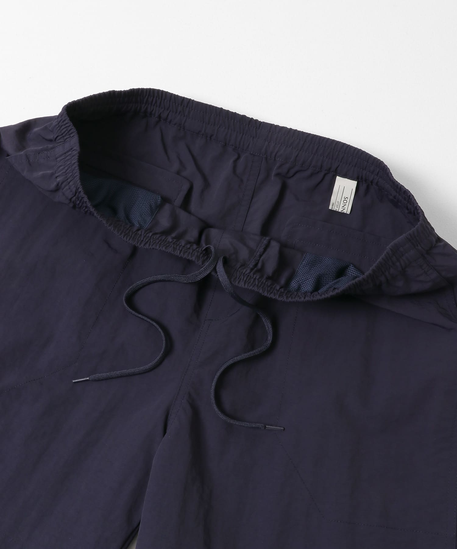 ナイロンイージーバギーショートパンツ ネイビー M