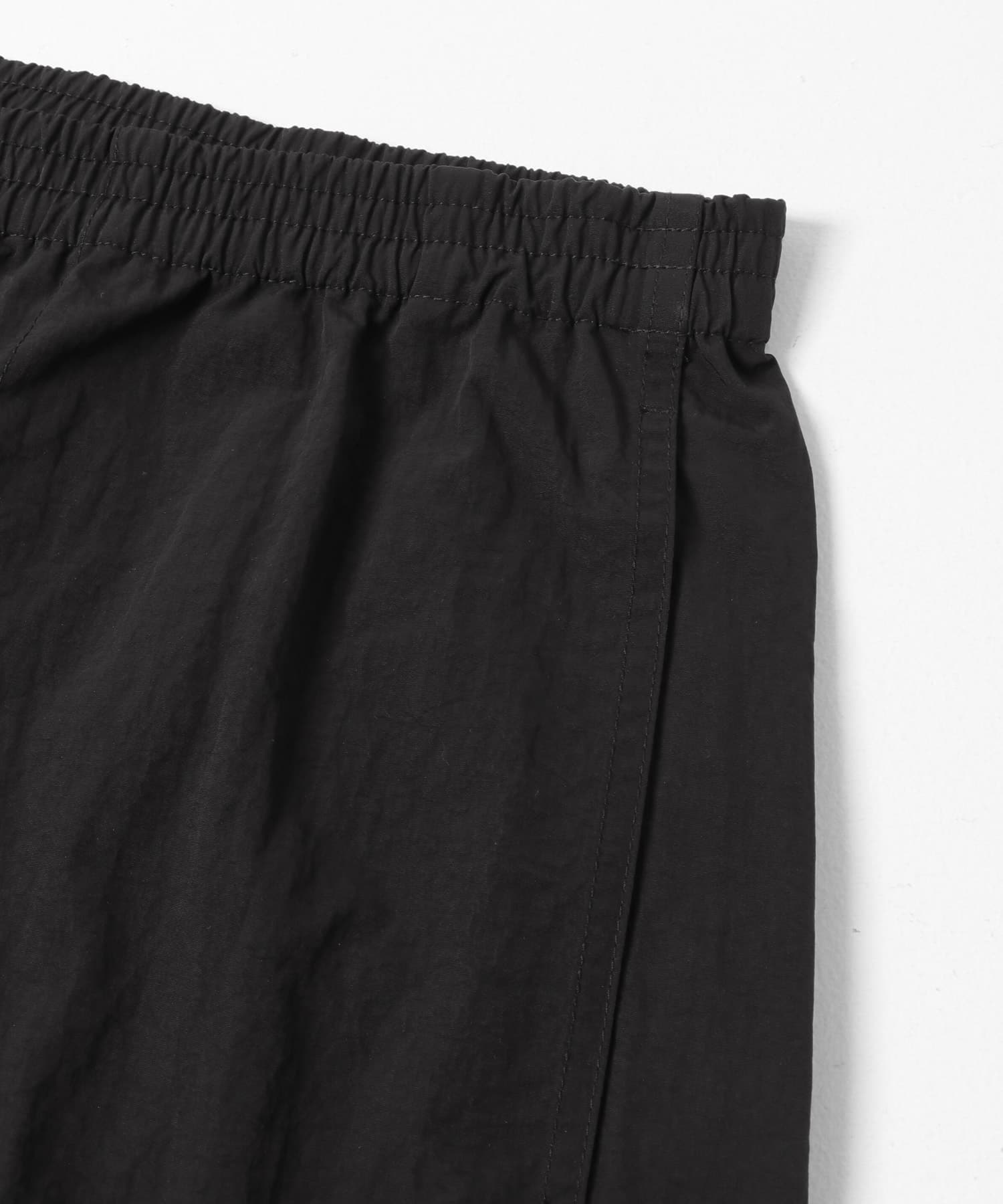 ナイロンイージーバギーショートパンツ ブラック M
