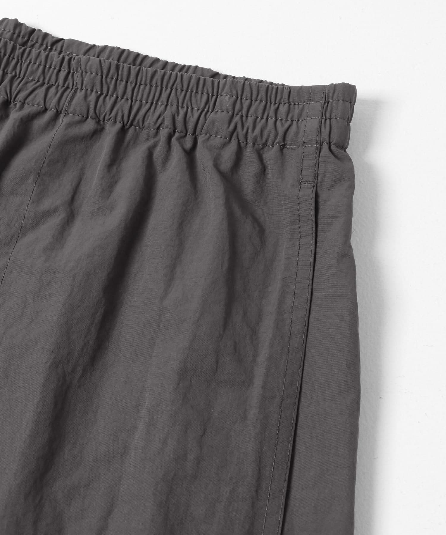ナイロンイージーバギーショートパンツ グレー M