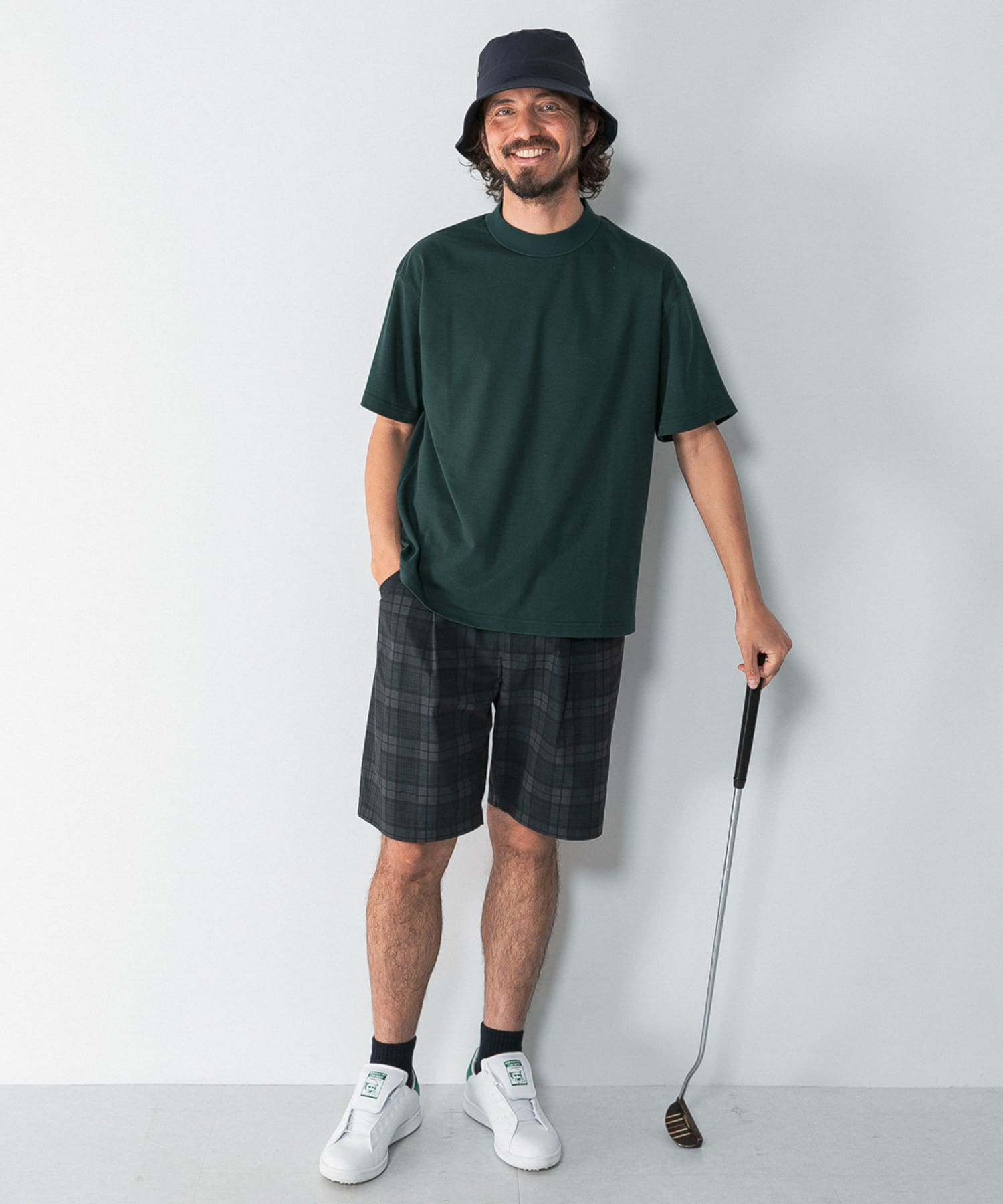 GREEN