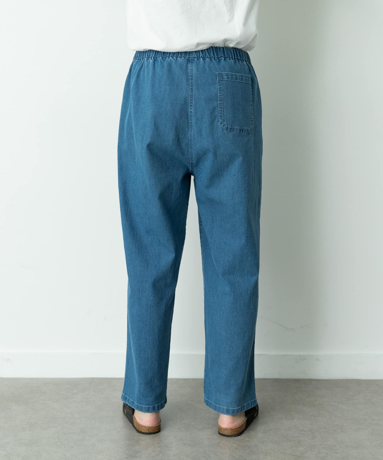 ライトインディゴ