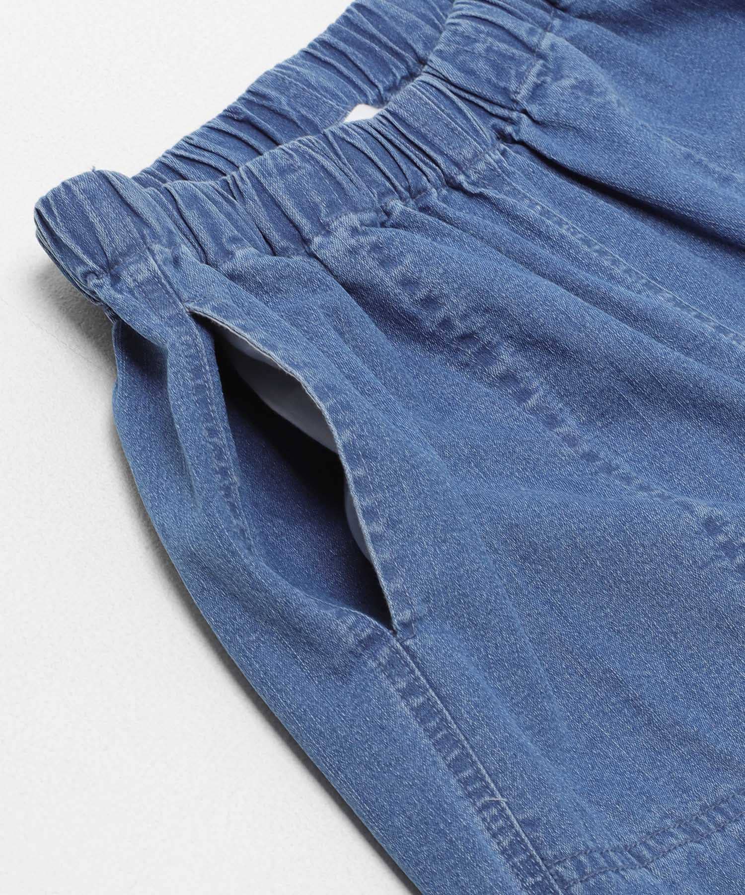 ライトインディゴ