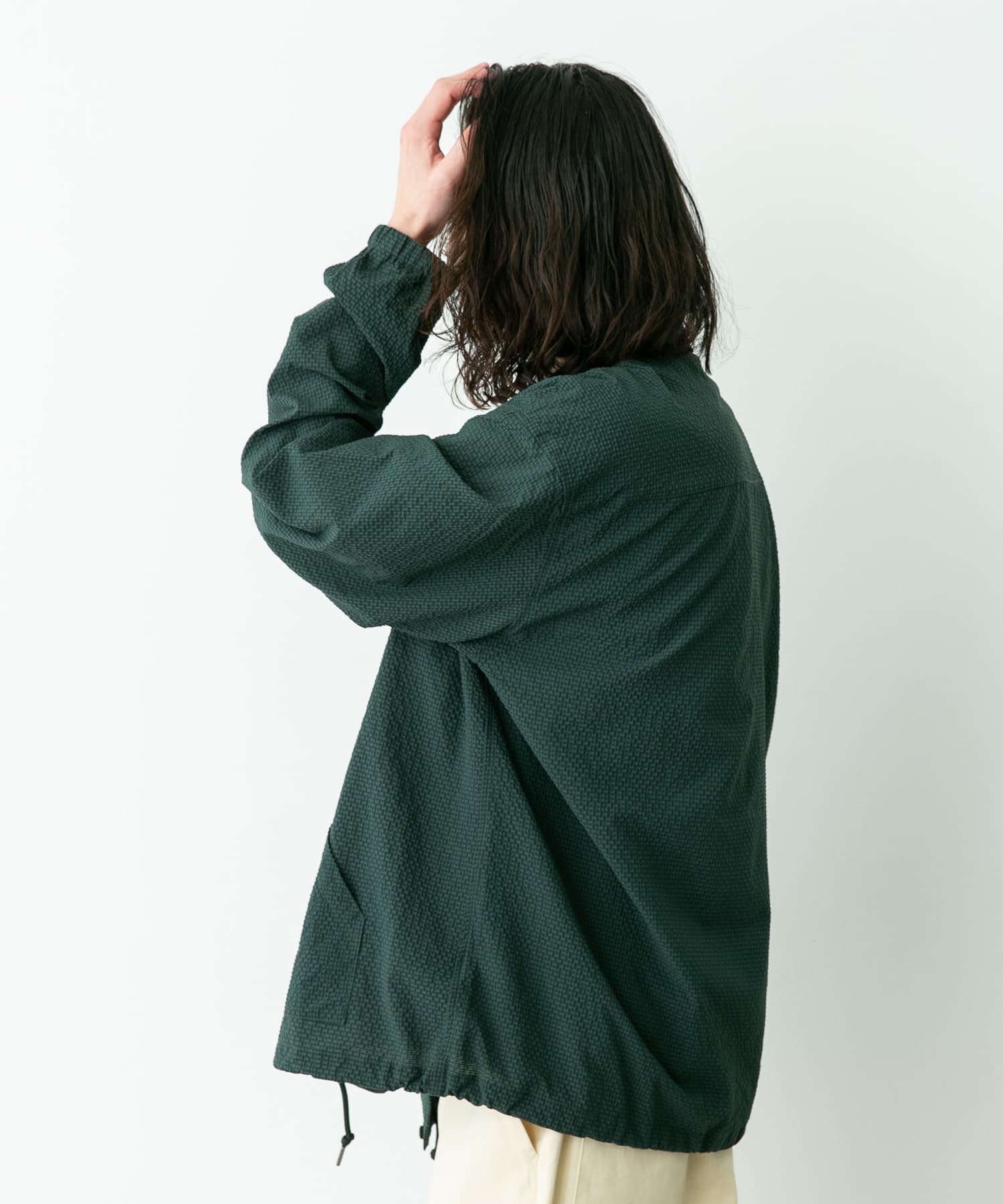 グリーン