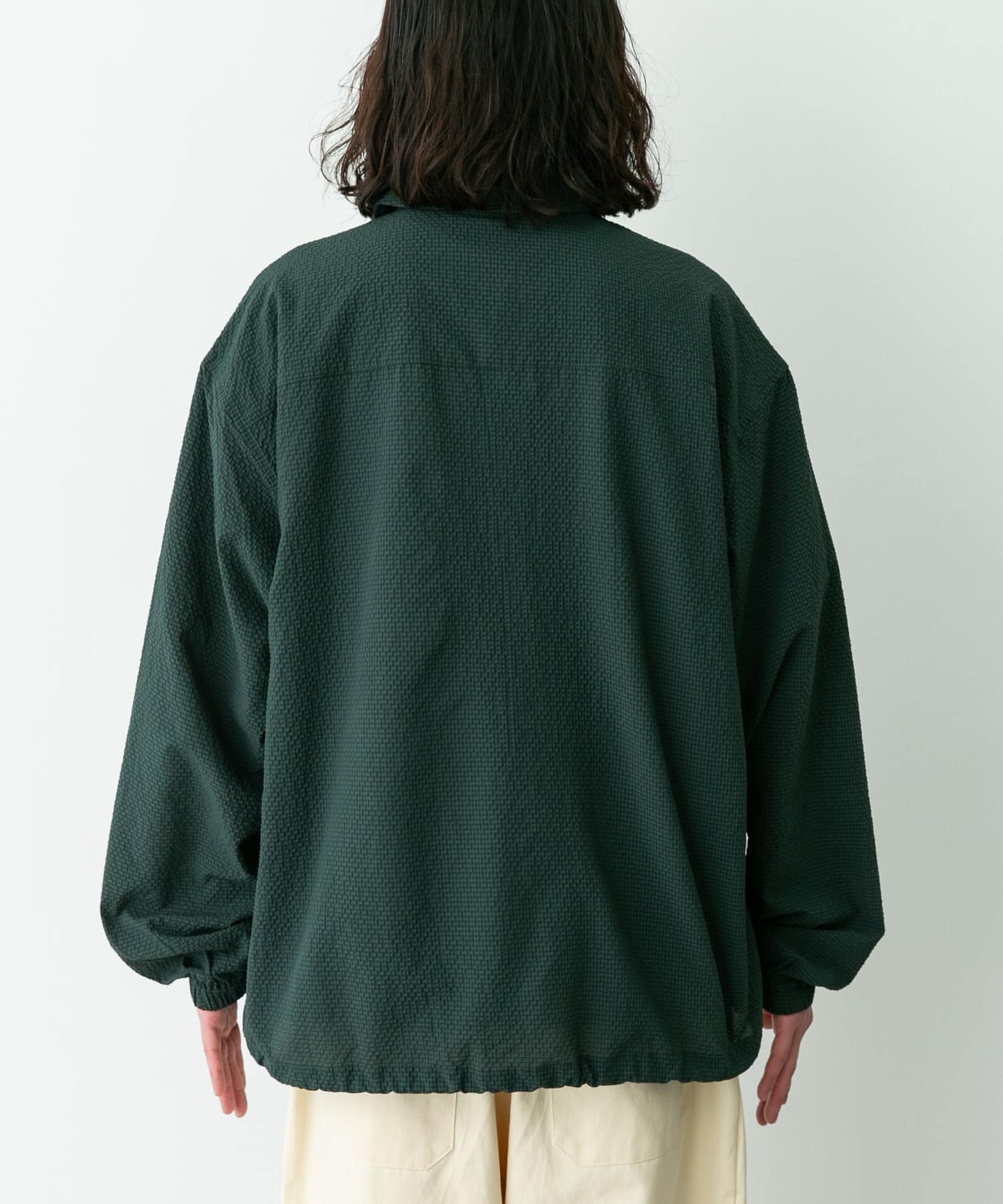 身長 : 173cm サイズ : L