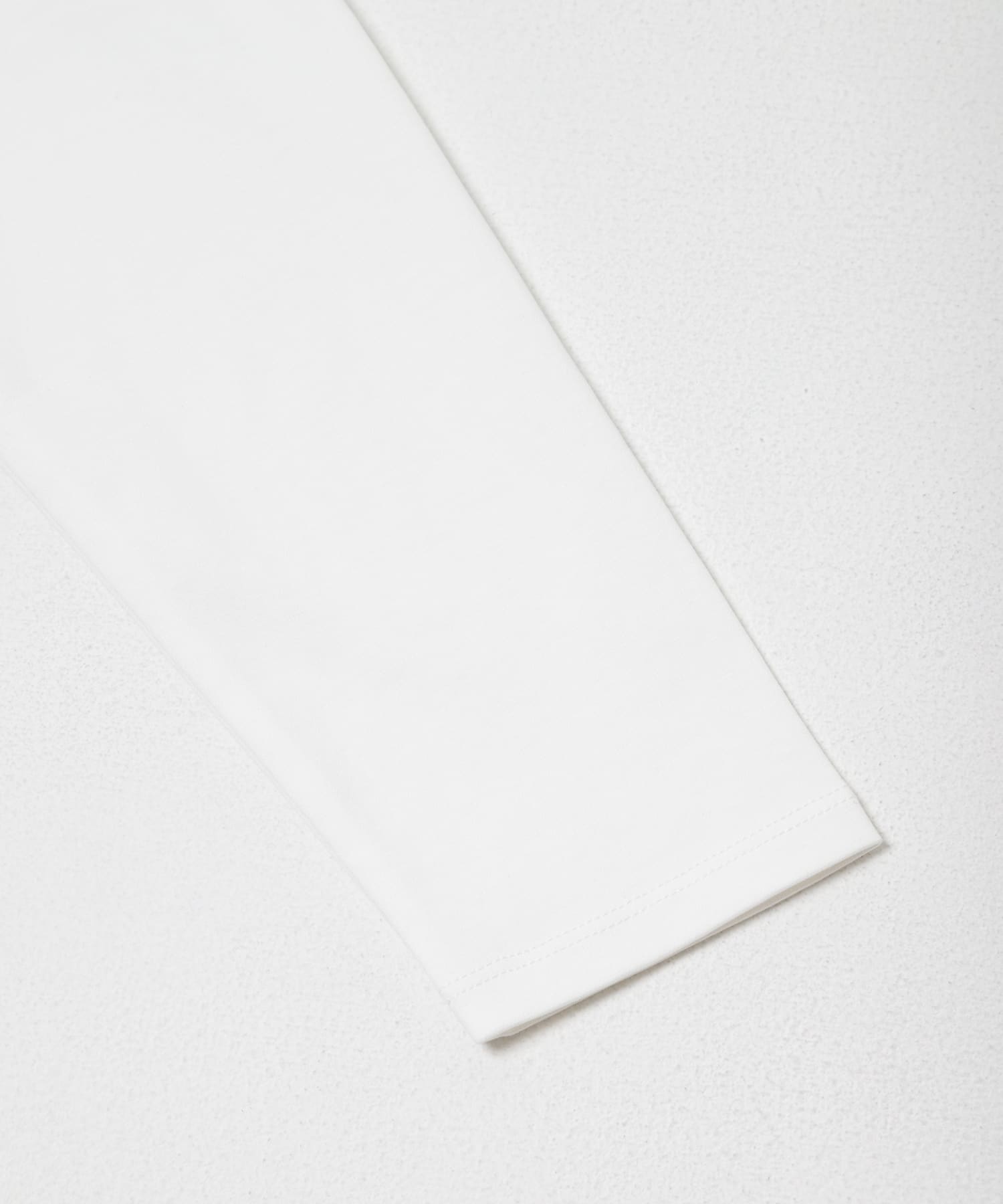 『WEB限定』フロントタックカットポンチプルオーバー オフ Free