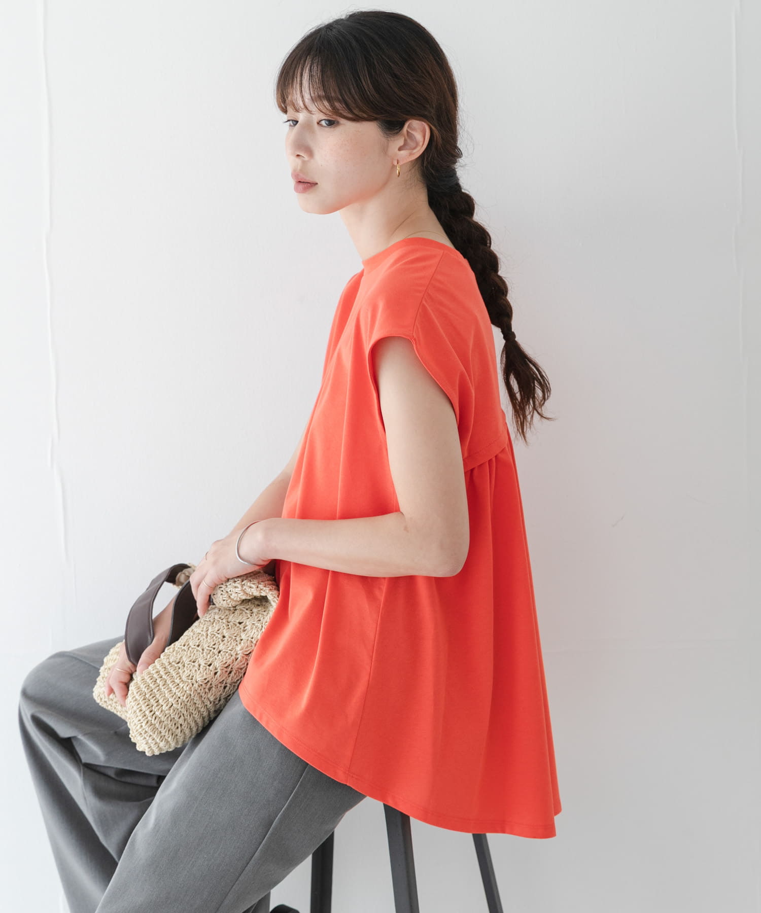コーラルレッド