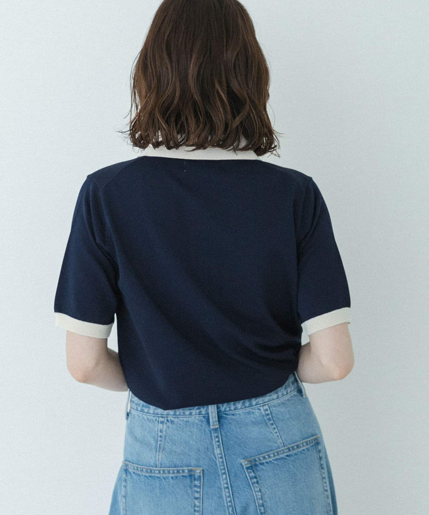 ネイビー