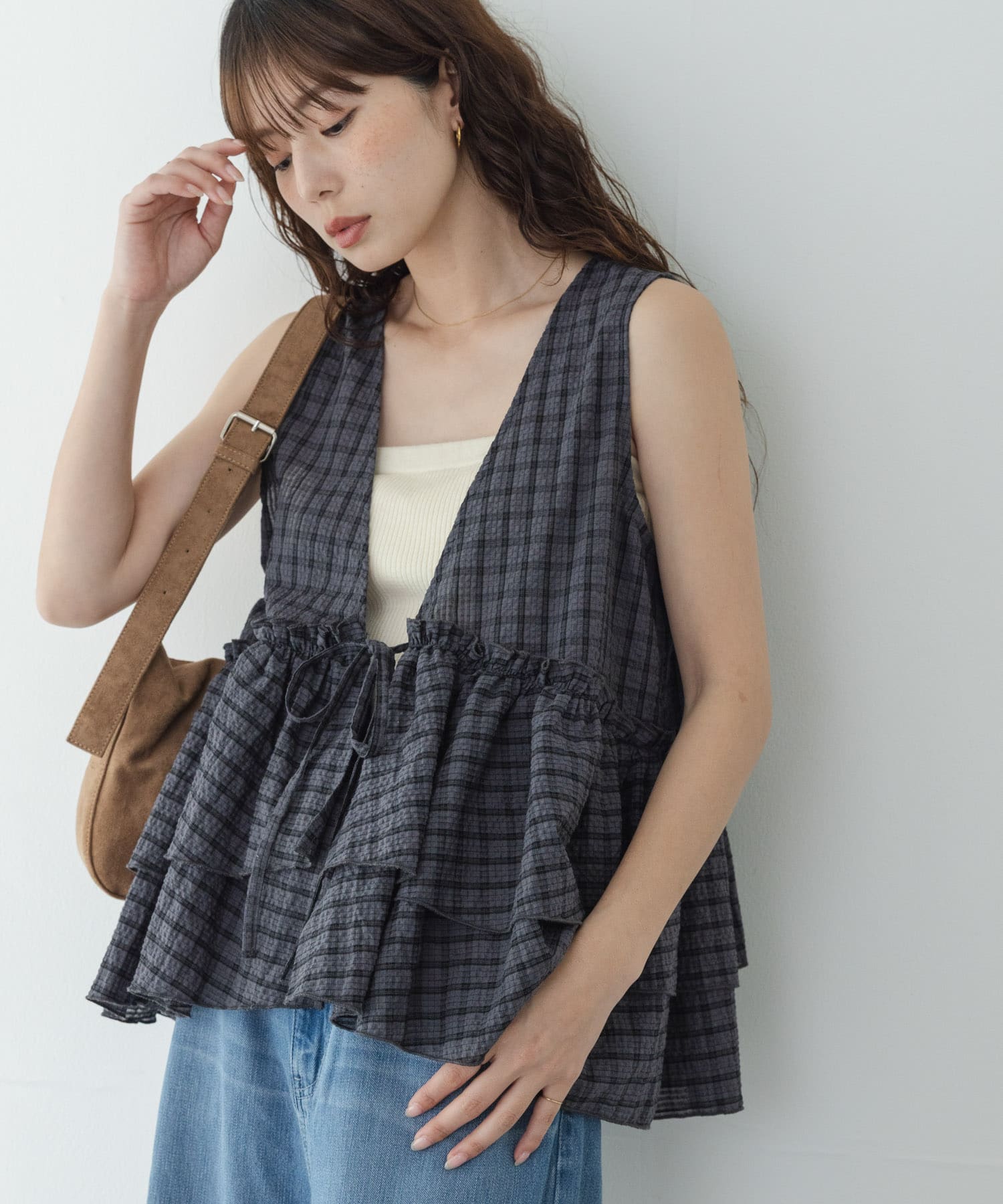 サッカーチェックペプラムベストブラウス