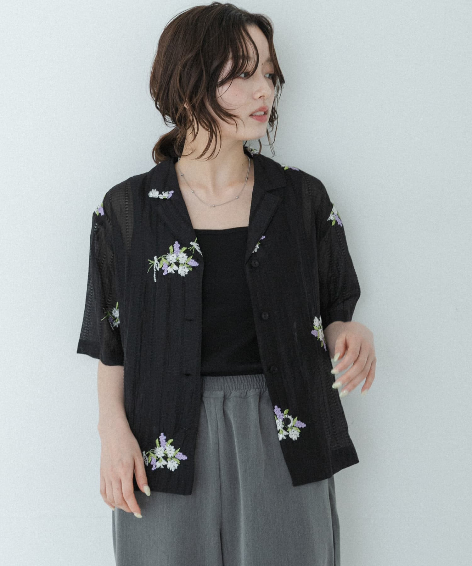 フラワー刺繍ジャガードシャツ(Free オフ): トップス｜URBAN RESEARCH
