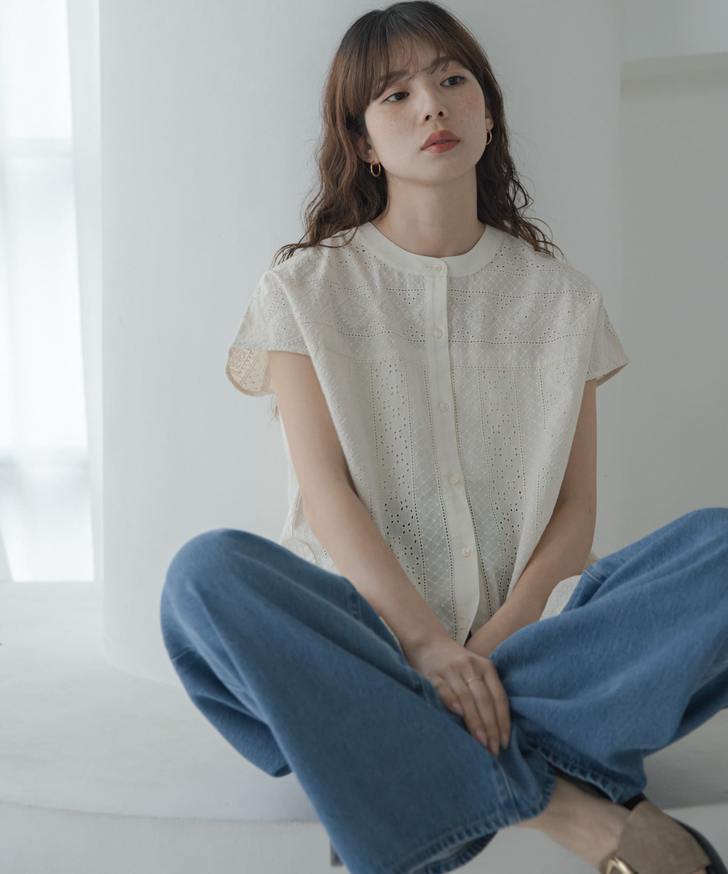 『WEB限定』バンドカラーコットンレースシャツ