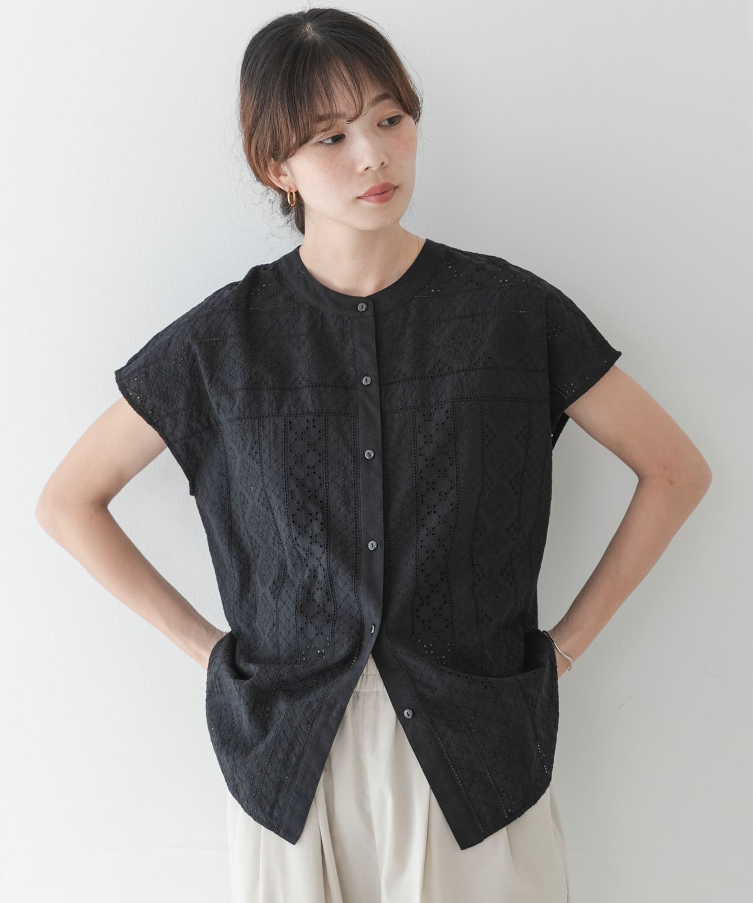 『WEB限定』バンドカラーコットンレースシャツ