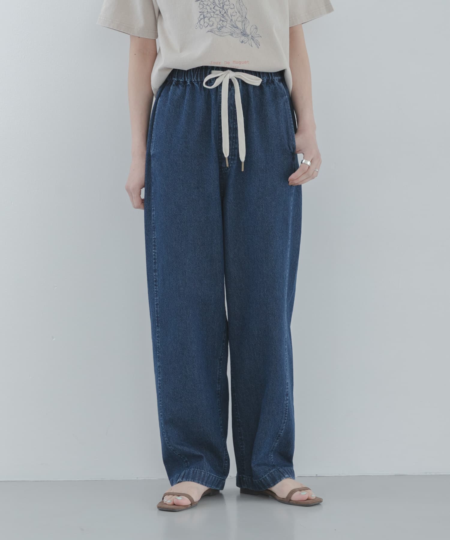 身長：167cm サイズ：38