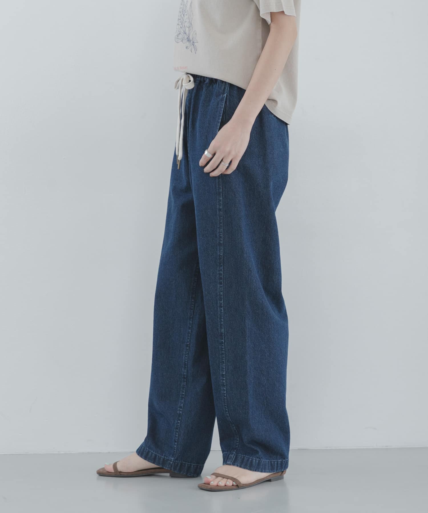 身長：167cm サイズ：38