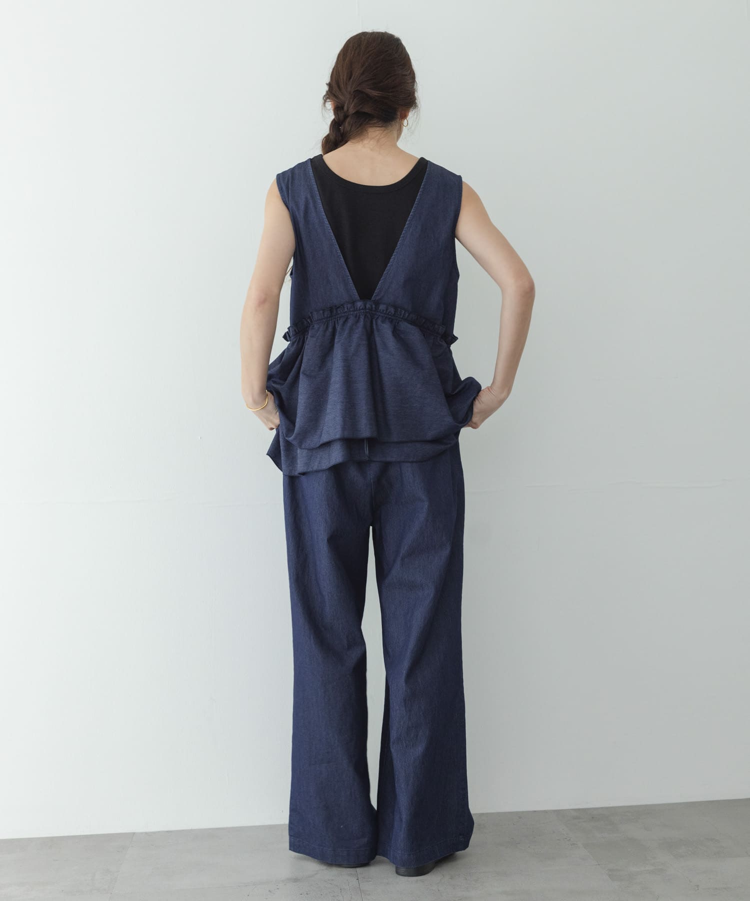 身長：166cm サイズ：38