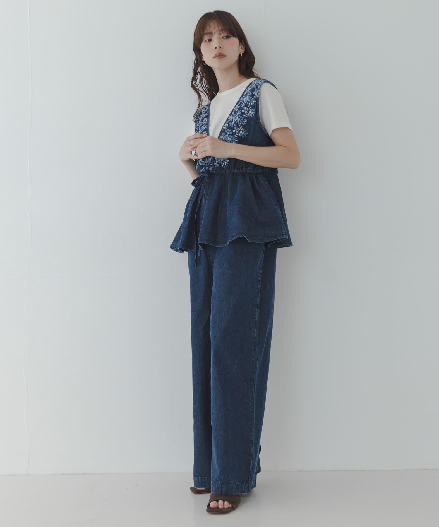 身長：166cm サイズ：38