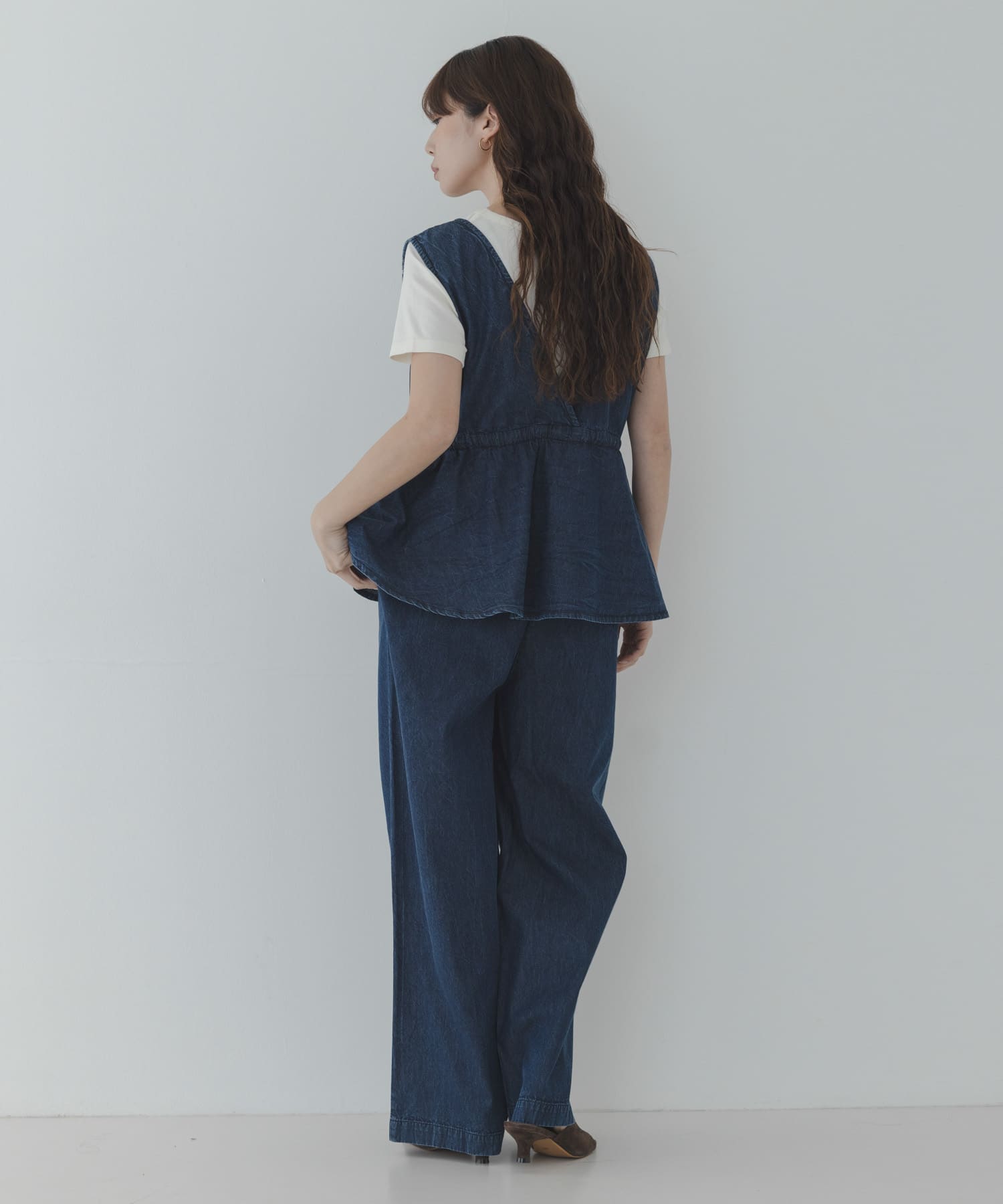 身長：166cm サイズ：38