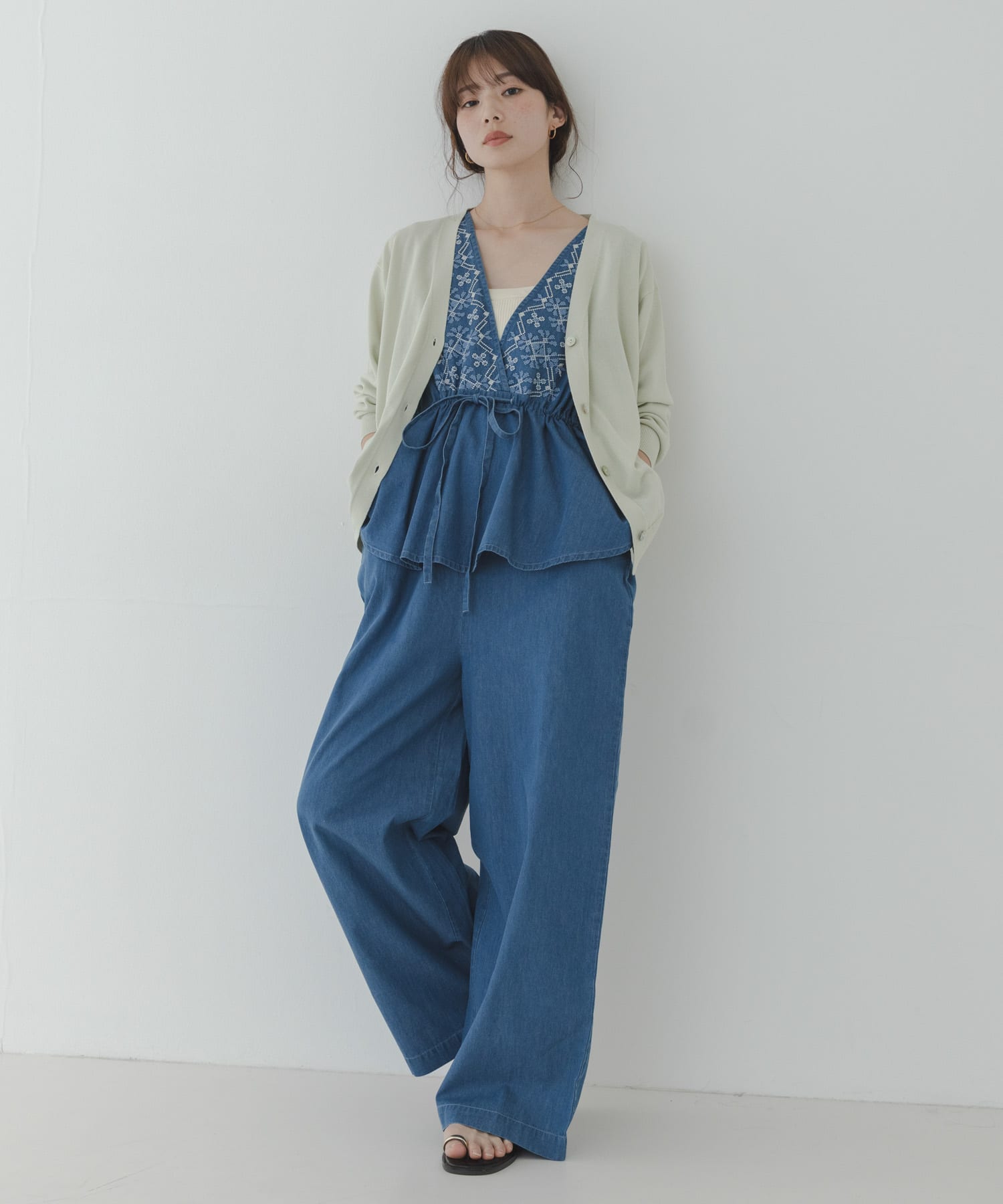 身長：166cm サイズ：38