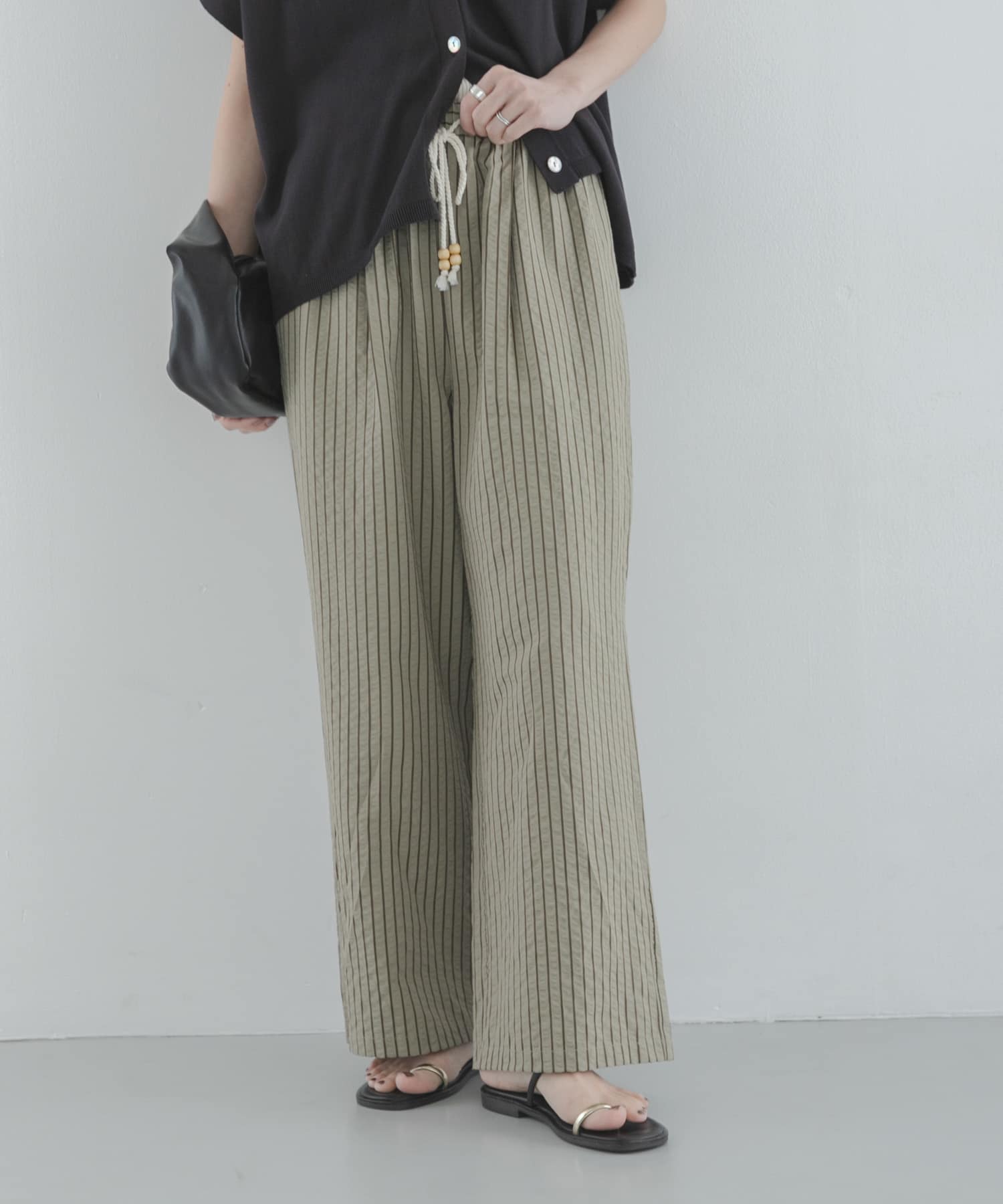 ストライプセミワイドイージーパンツ