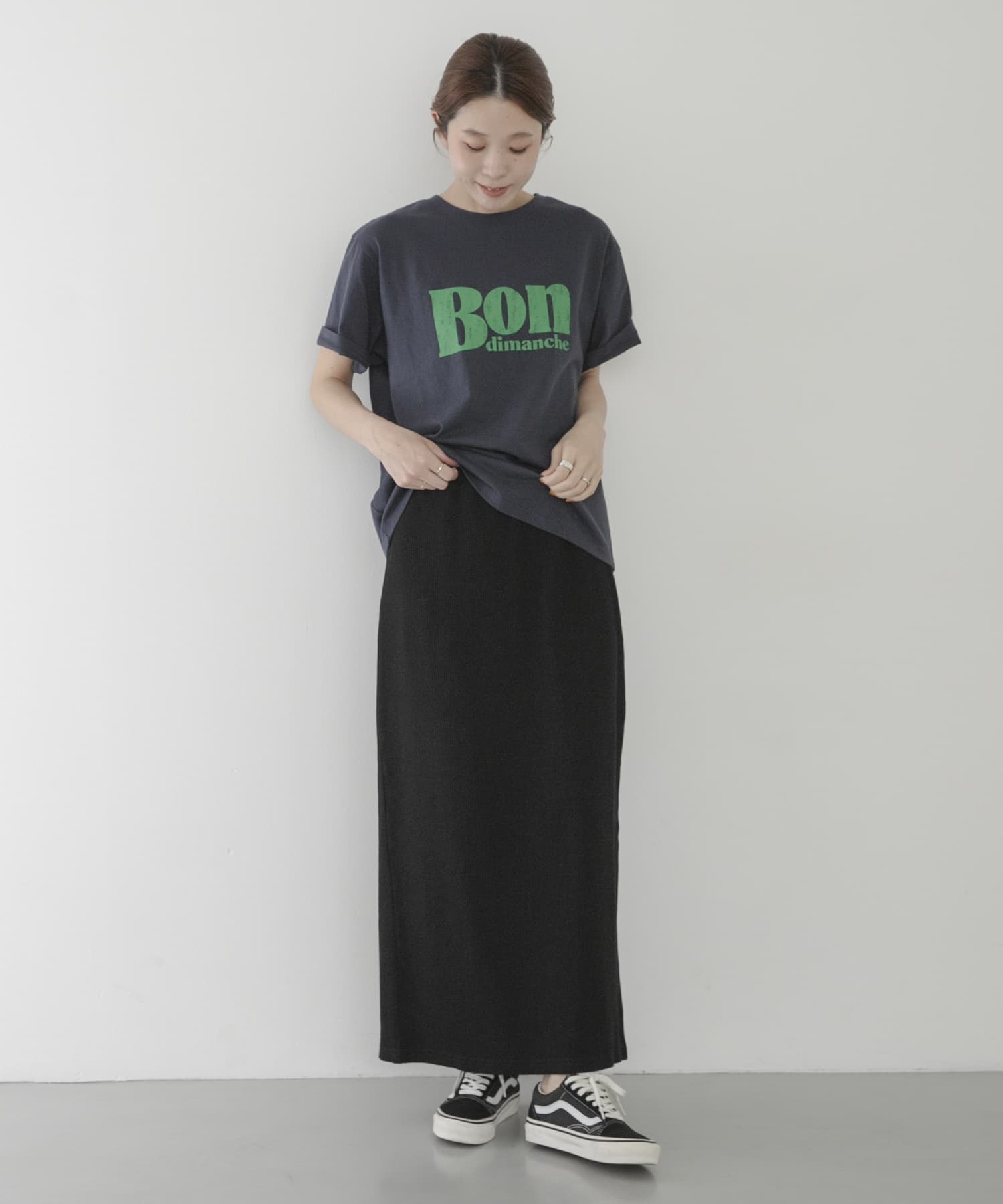 ブラック