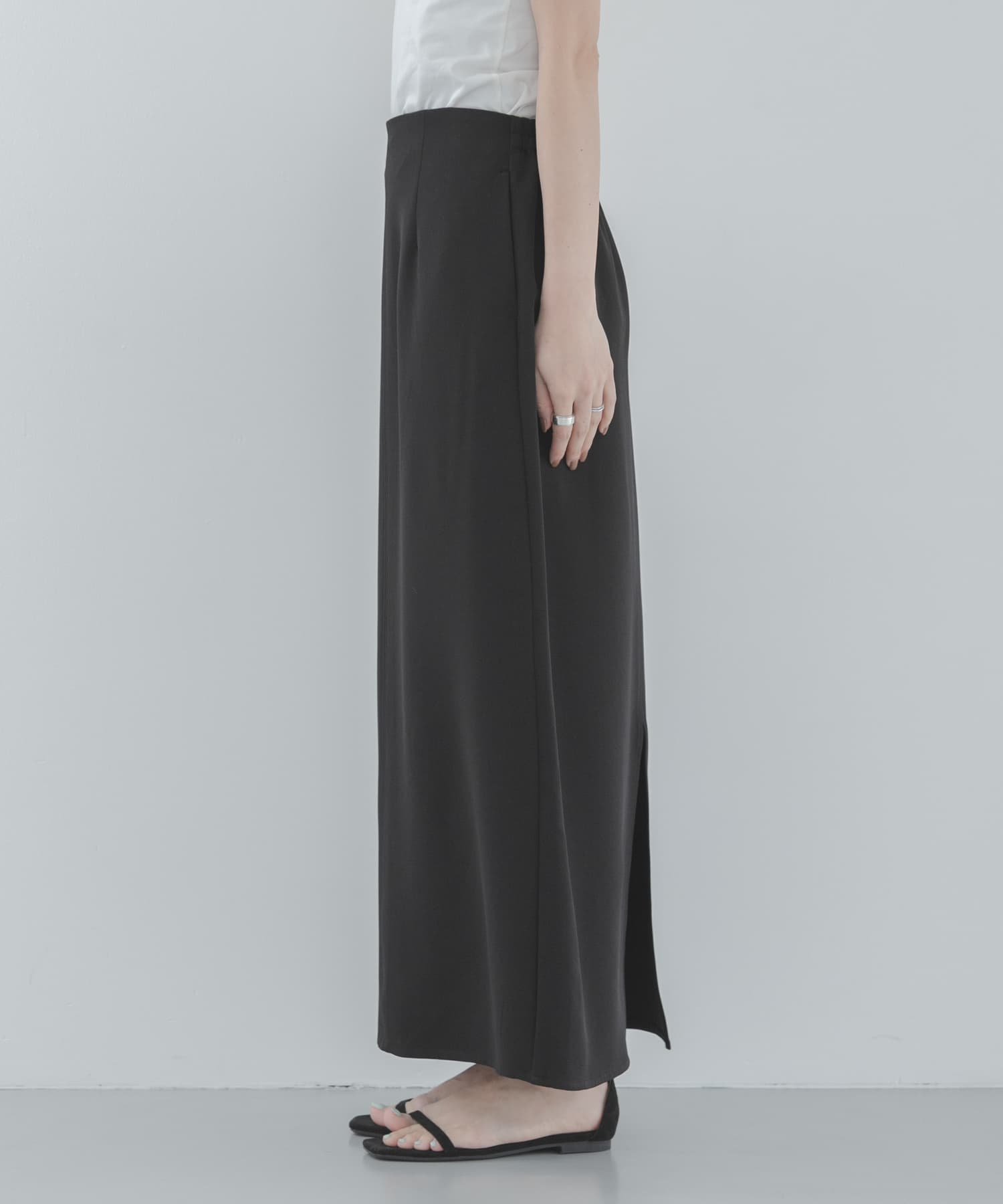 身長：167cm サイズ：38