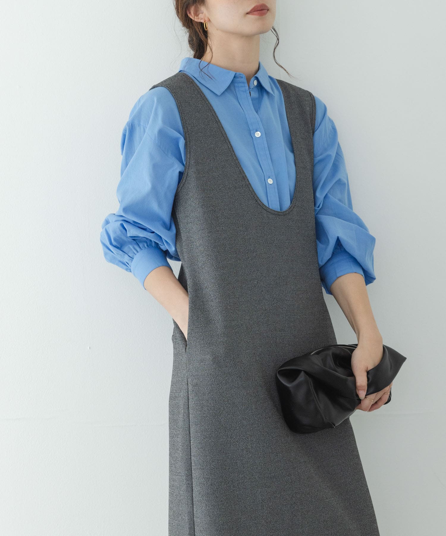 Uネックジャンパースカート