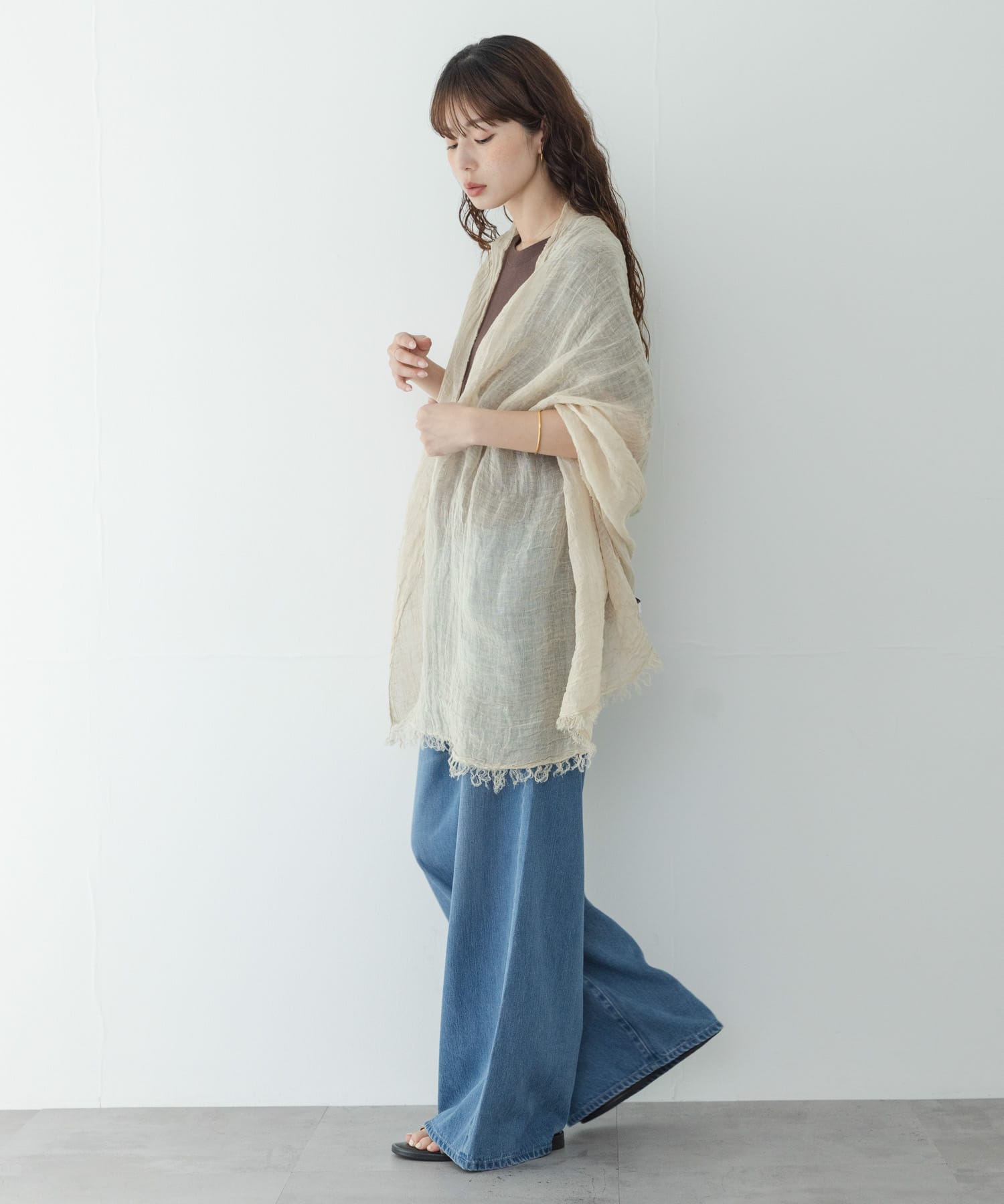 イタリア製リネンストール ベージュ One