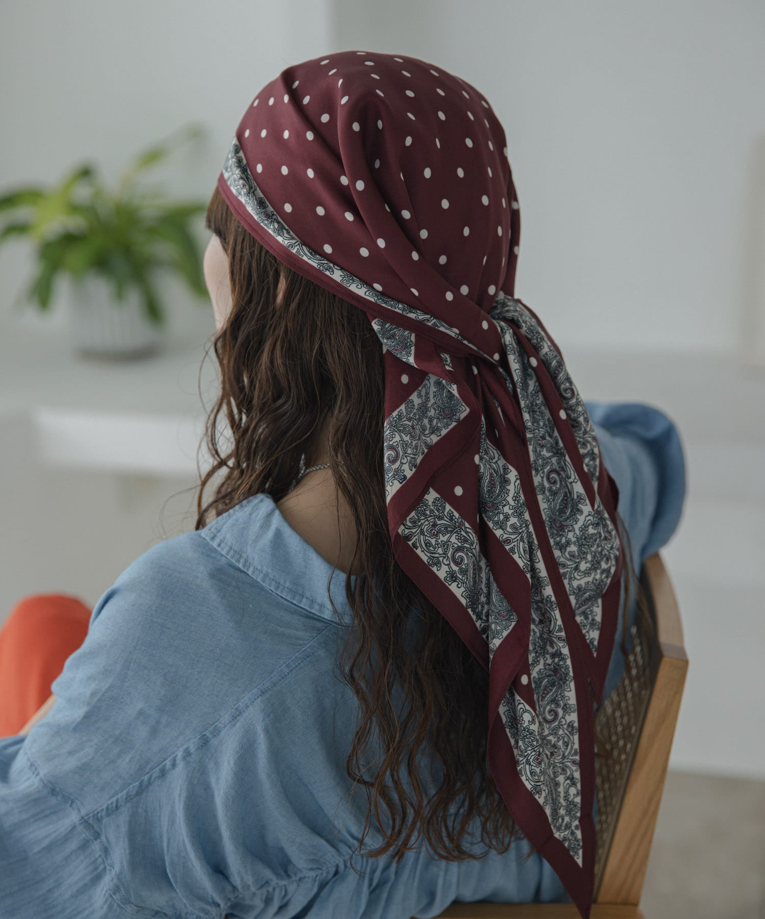 チェリーレッド