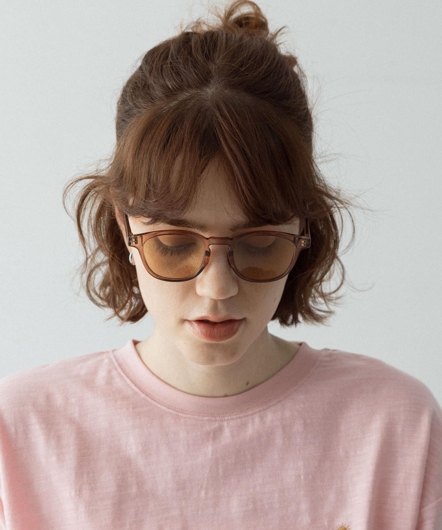 ライトブラウン