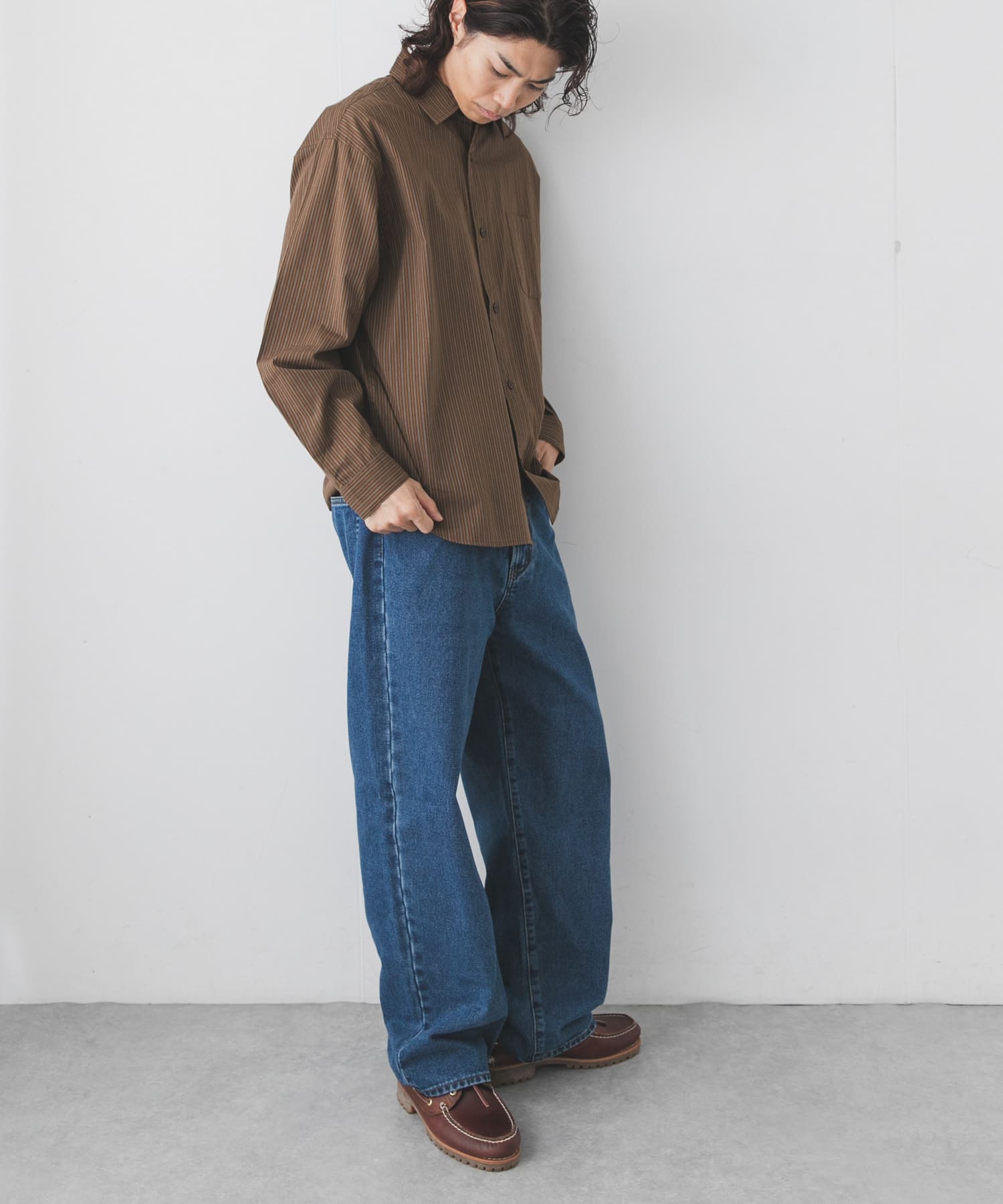 身長：179cm 体重：63kg サイズ：L