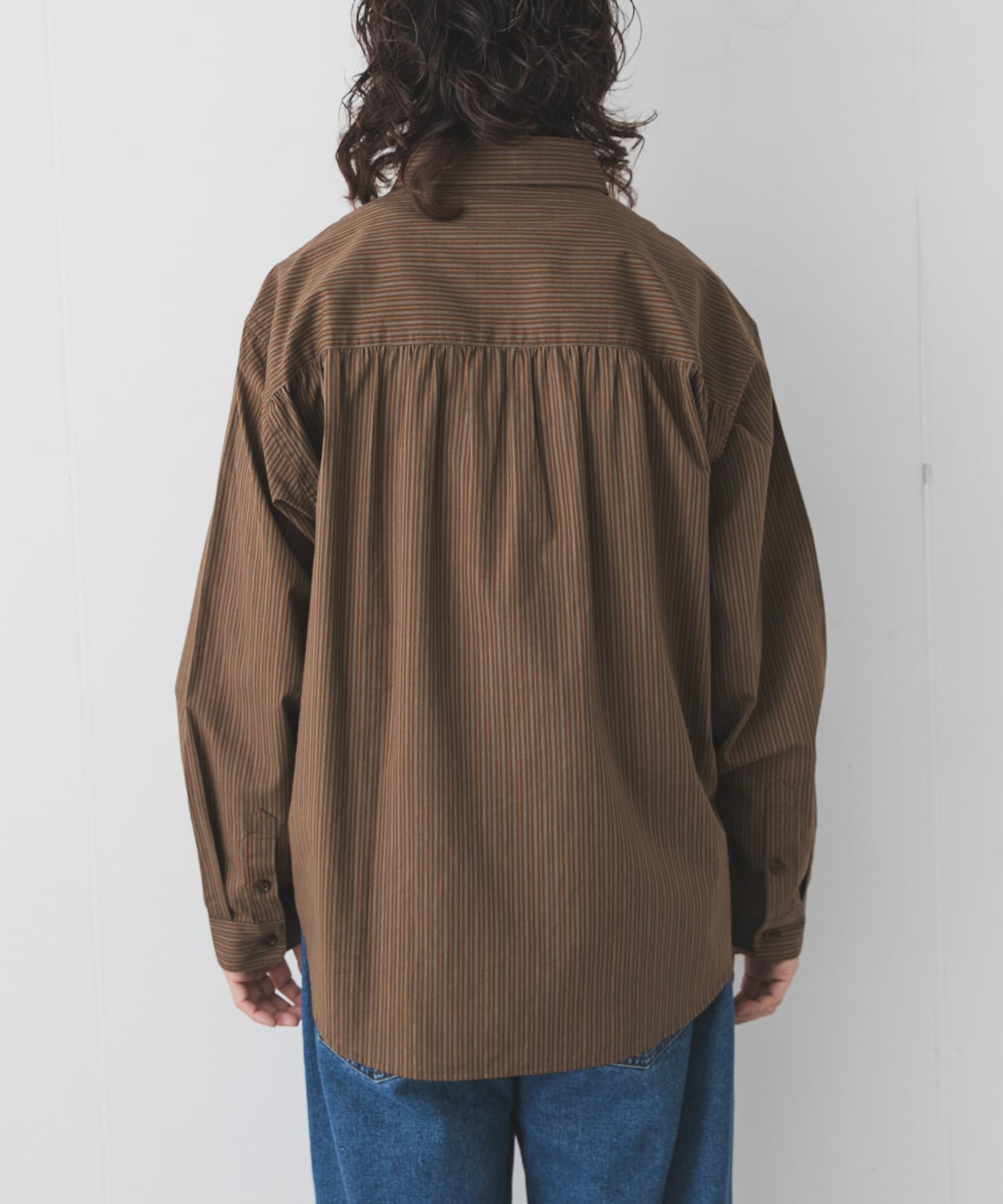 身長：179cm 体重：63kg サイズ：L