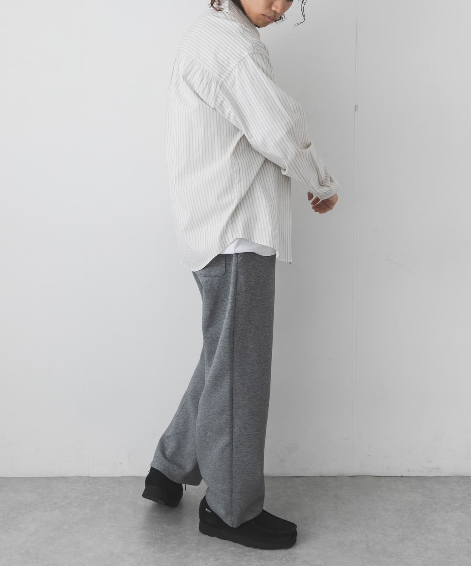 身長：179cm 体重：63kg サイズ：L