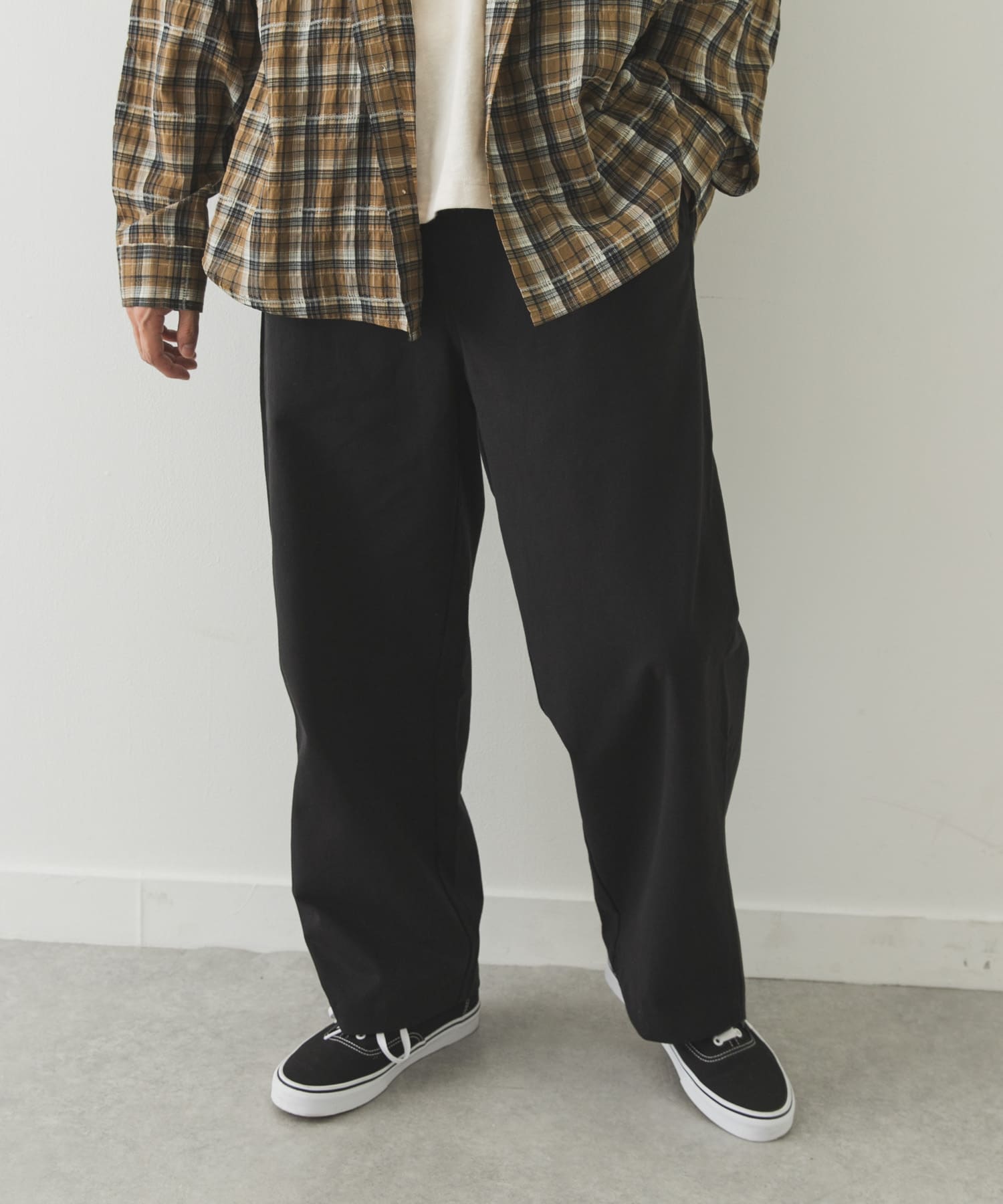 ワイドタックチノイージーパンツ
