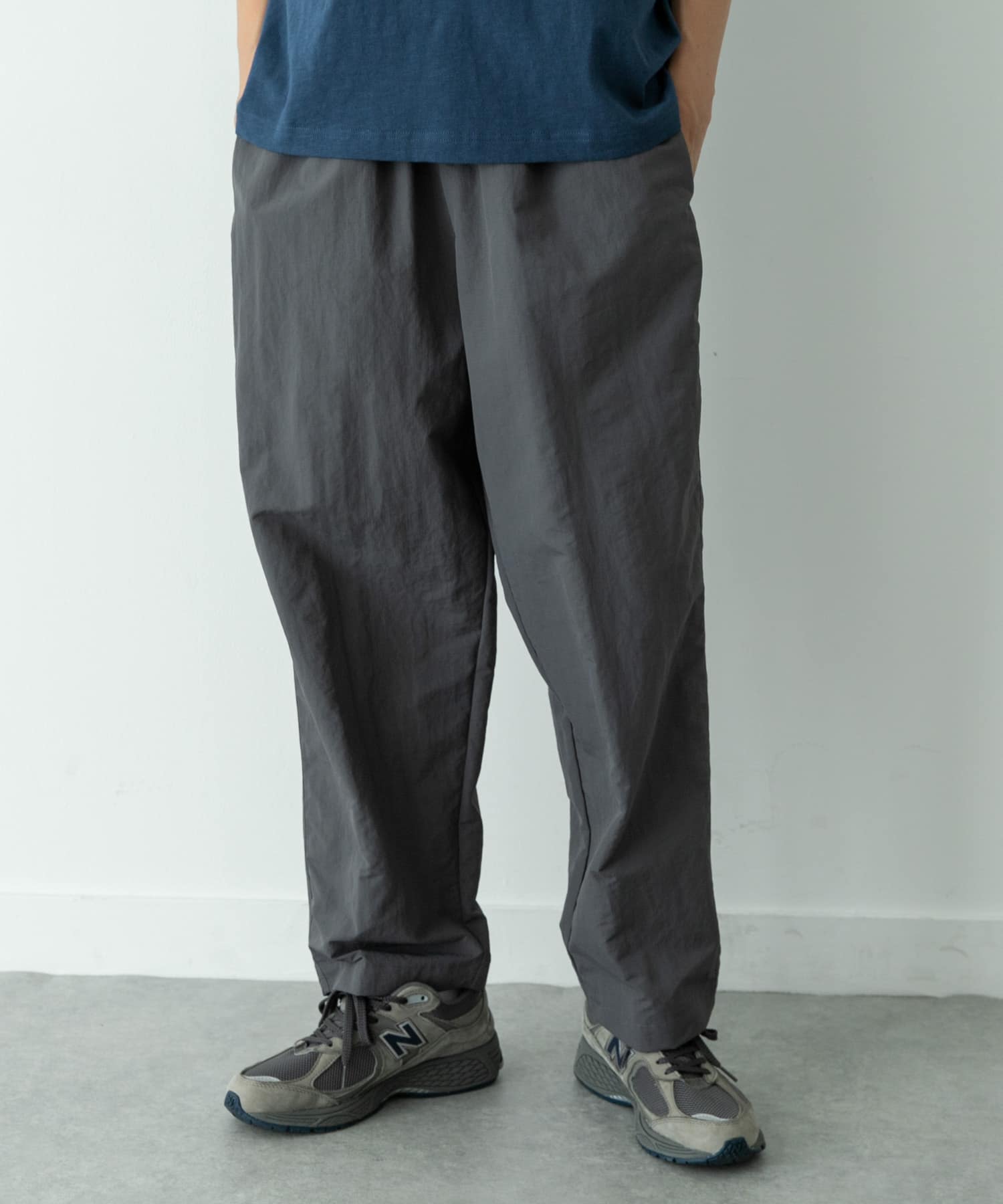身長 : 179cm 体重 : 63kg 着用サイズ : L