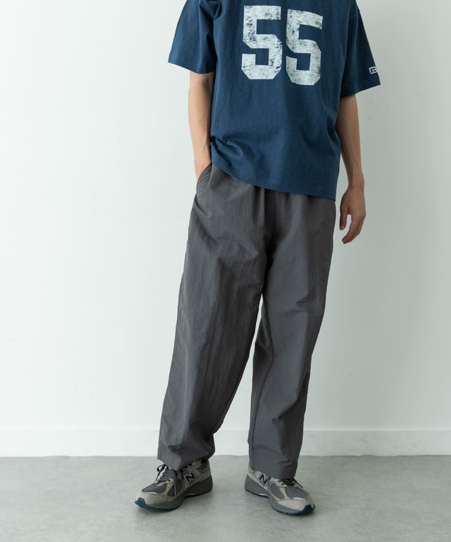 身長 : 179cm 体重 : 63kg 着用サイズ : L