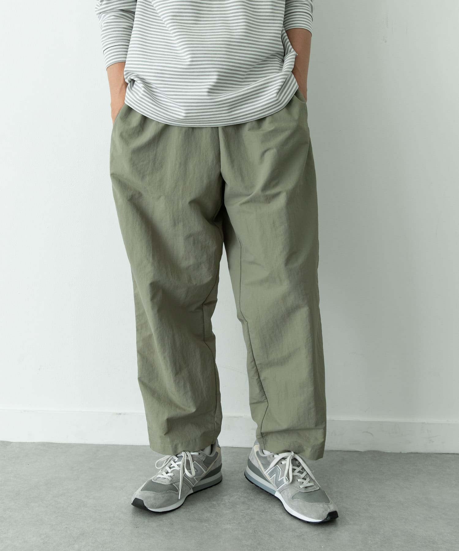 身長 : 179cm 体重 : 63kg 着用サイズ : L